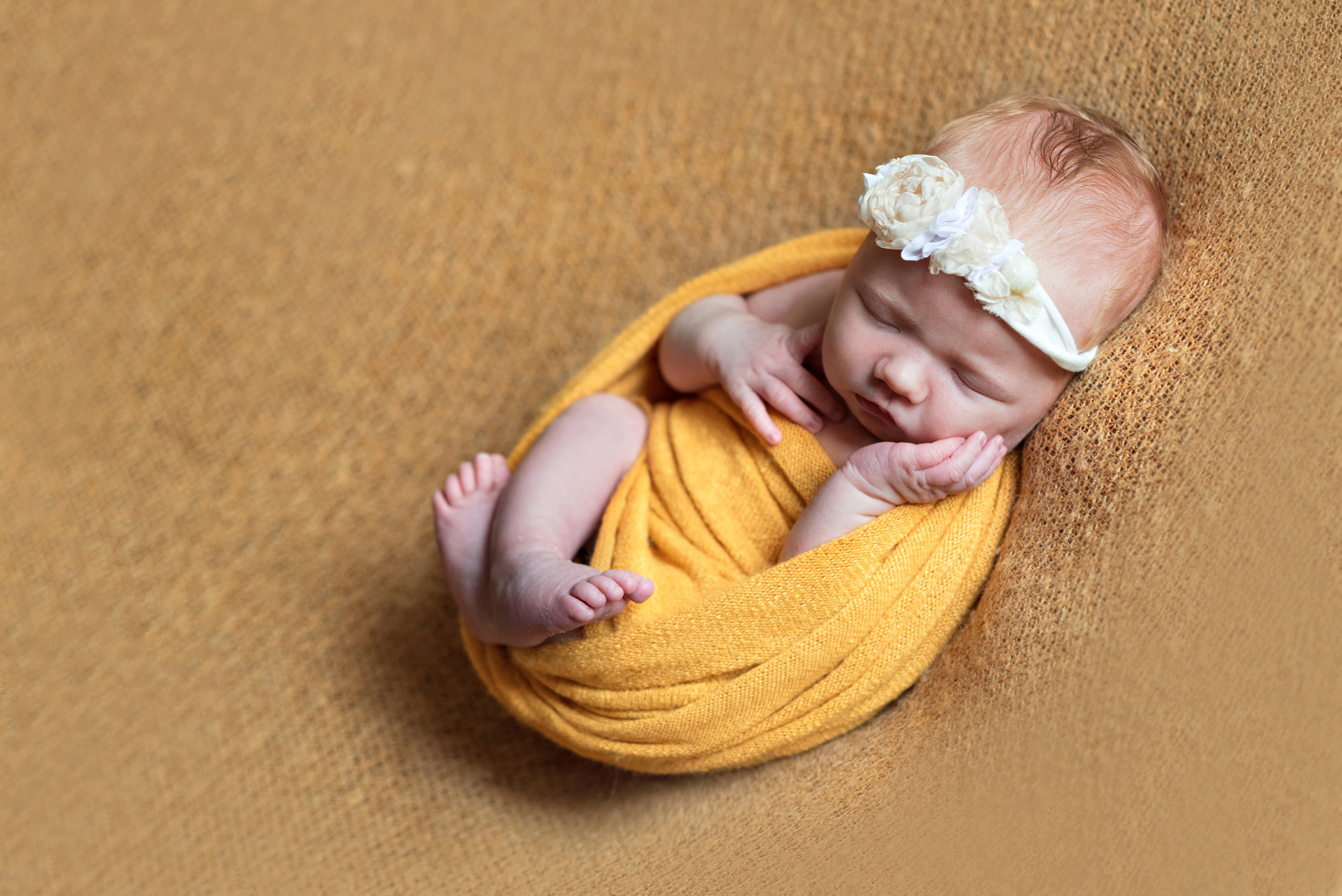 Neugeborenefotoshooting. Irina Küttner – Visuelle Geschichten: Foto & Web in Weimar, Erfurt & Jena