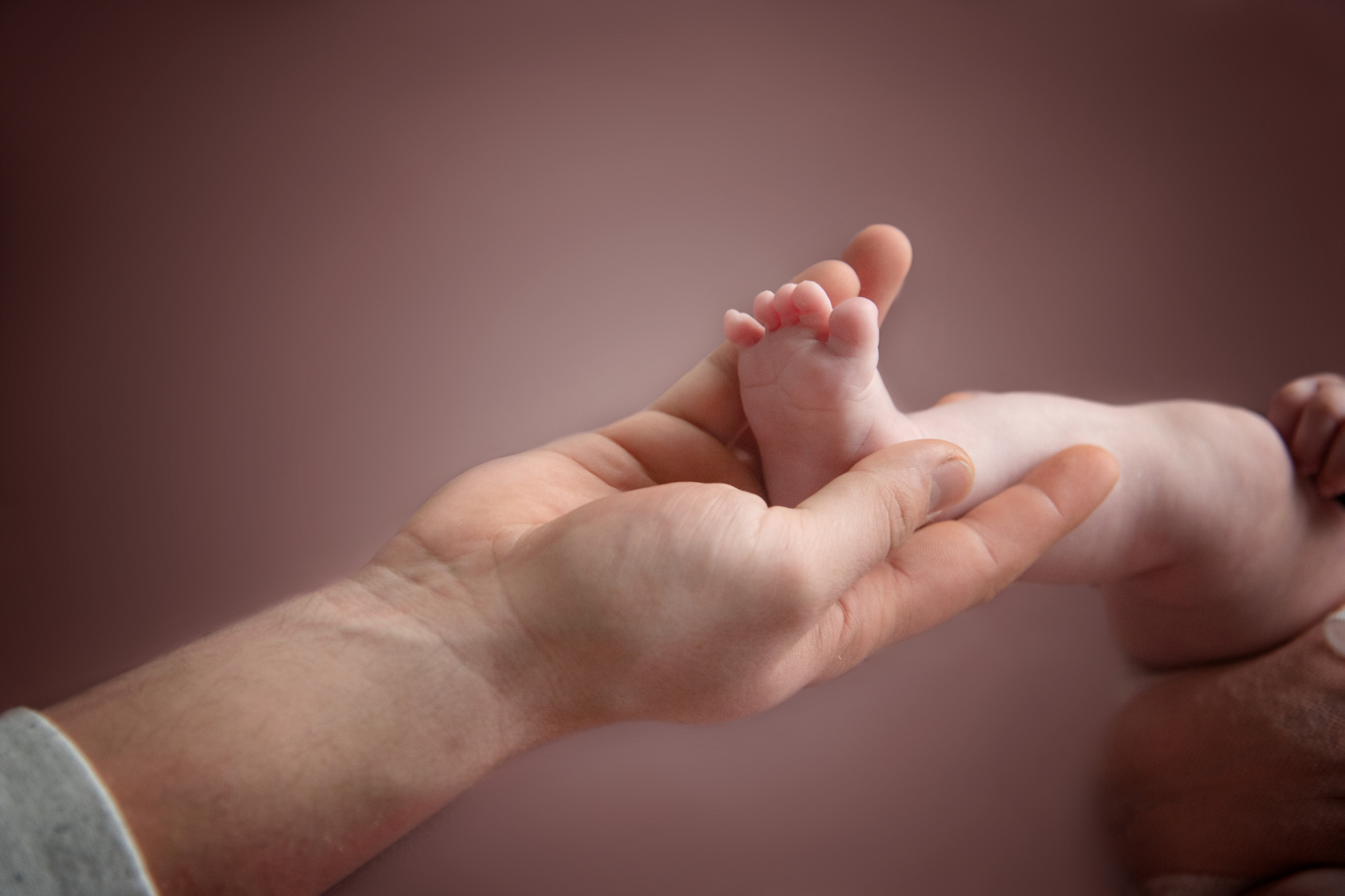 Neugeborenefotoshooting. Irina Küttner – Visuelle Geschichten: Foto & Web in Weimar, Erfurt & Jena