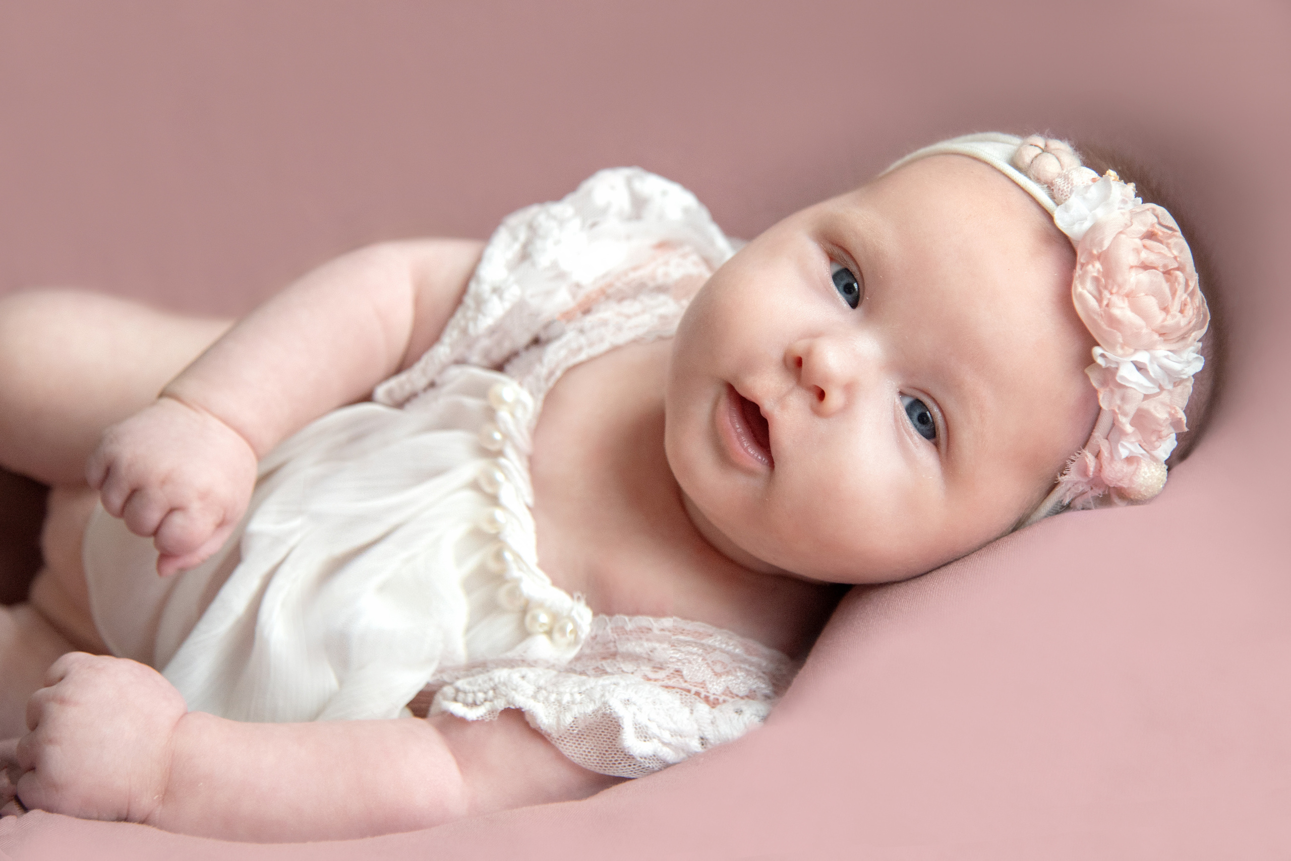 Babyfotoshooting. Irina Küttner – Visuelle Geschichten: Foto & Web in Weimar, Erfurt & Jena