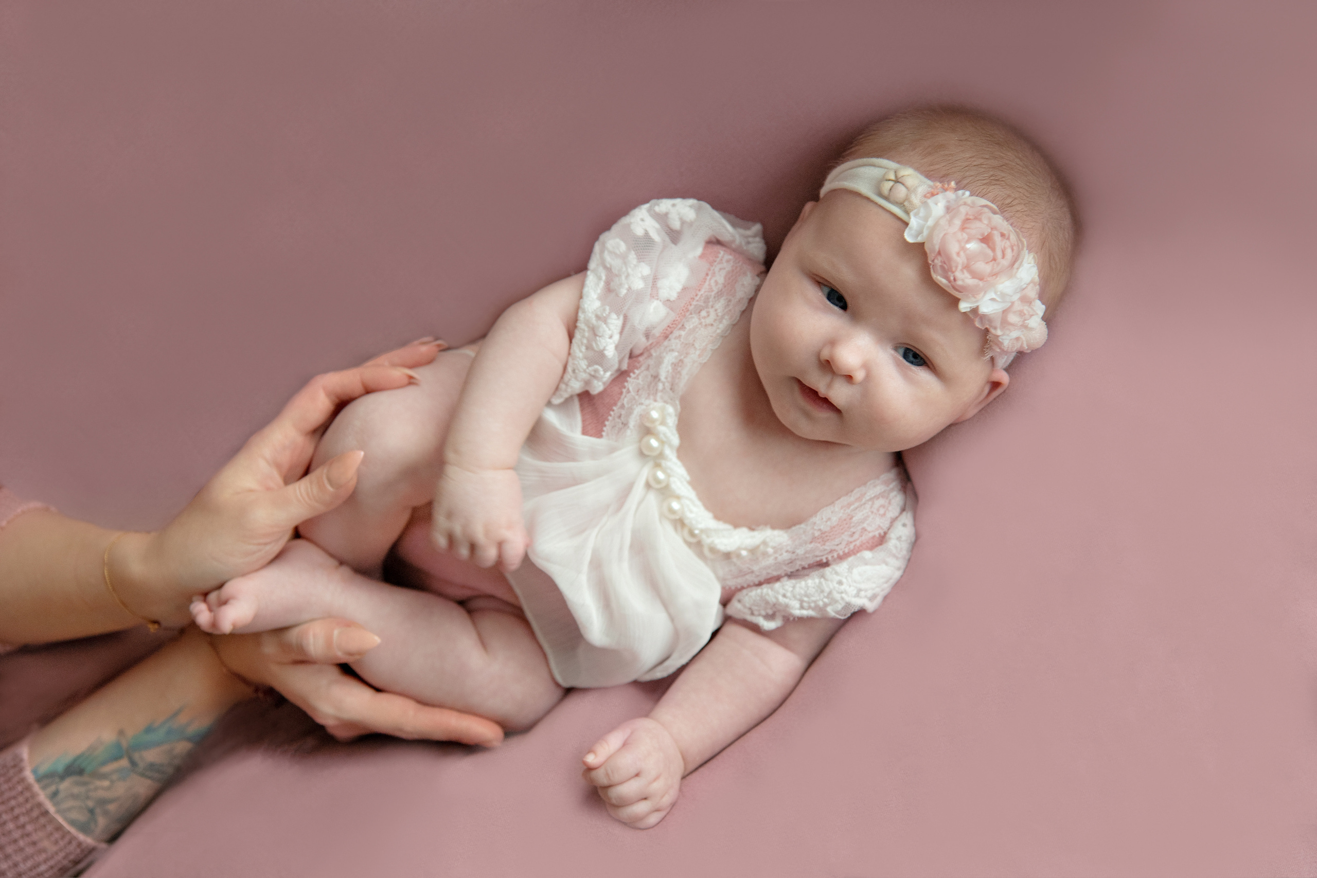 Neugeborenefotoshooting. Irina Küttner – Visuelle Geschichten: Foto & Web in Weimar, Erfurt & Jena