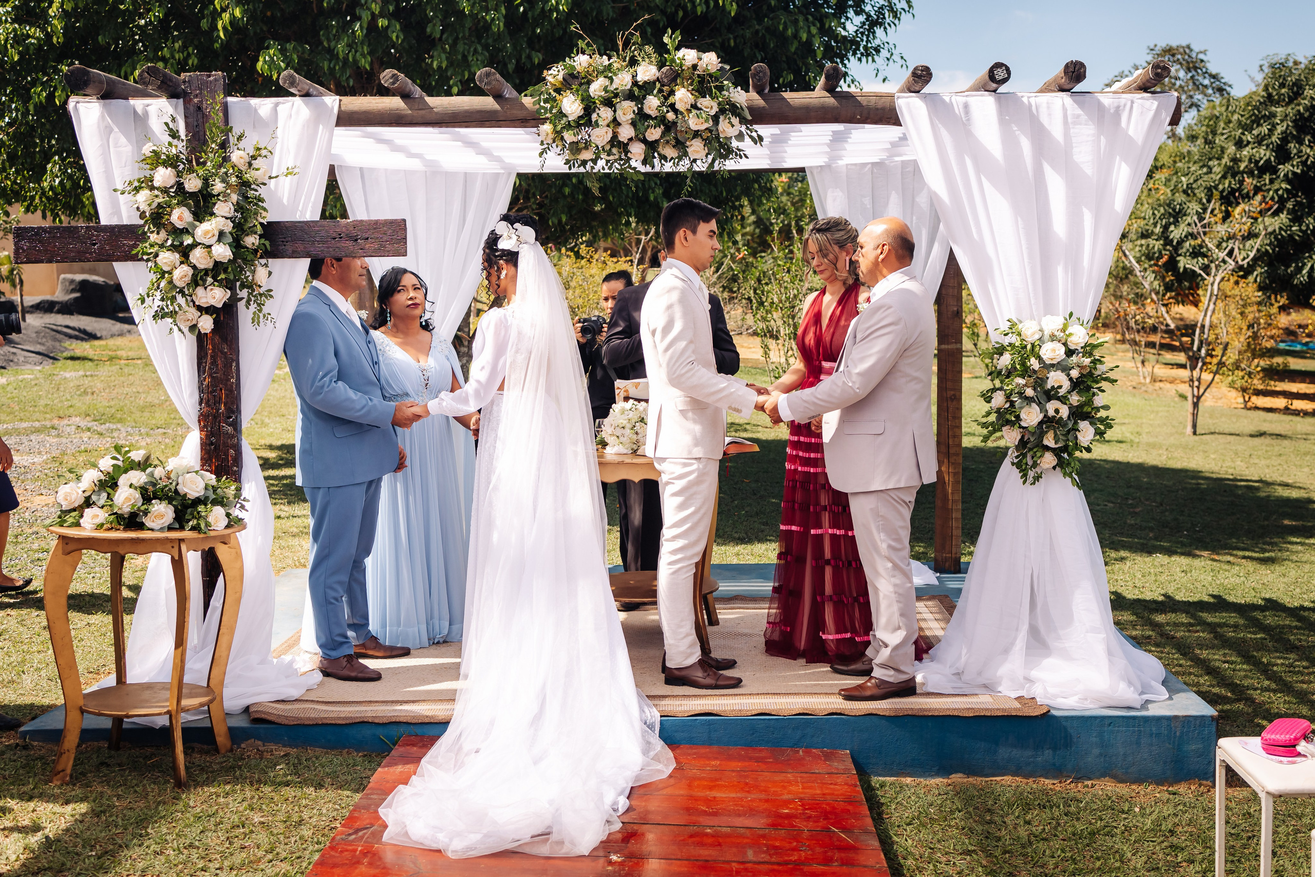 Kênia e Gabriel. Fotografia de casamento e ensaios | Montes Claros/MG