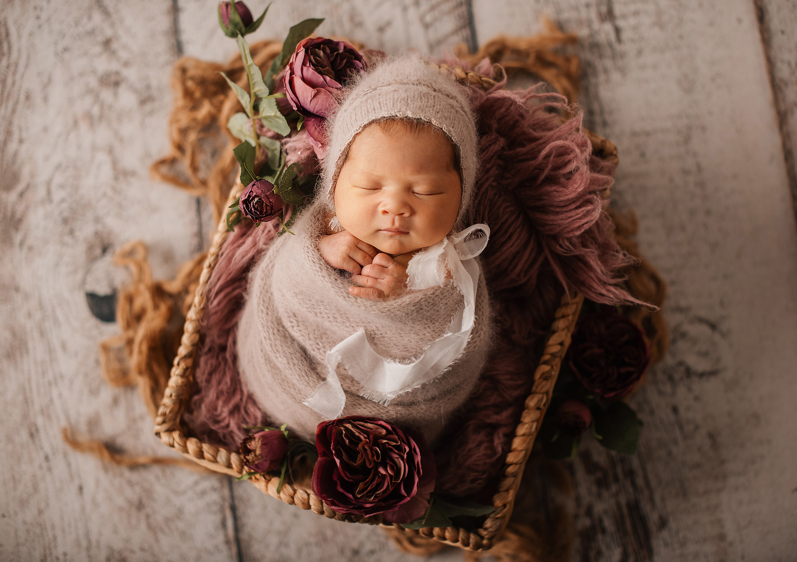 Little Artemis, 10 days. Newborn, pregnancy, family photographer in New Jersey