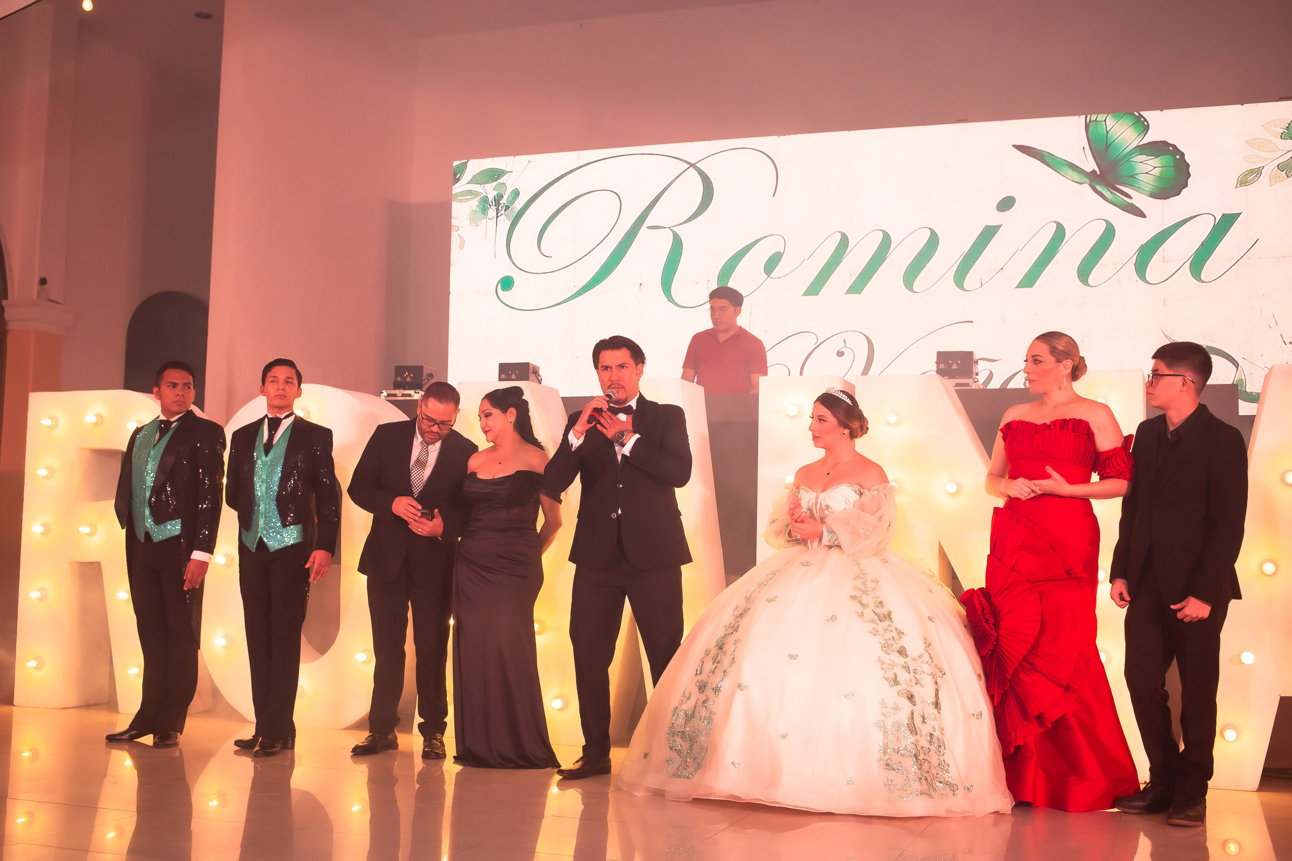 XV AÑOS ROMINA