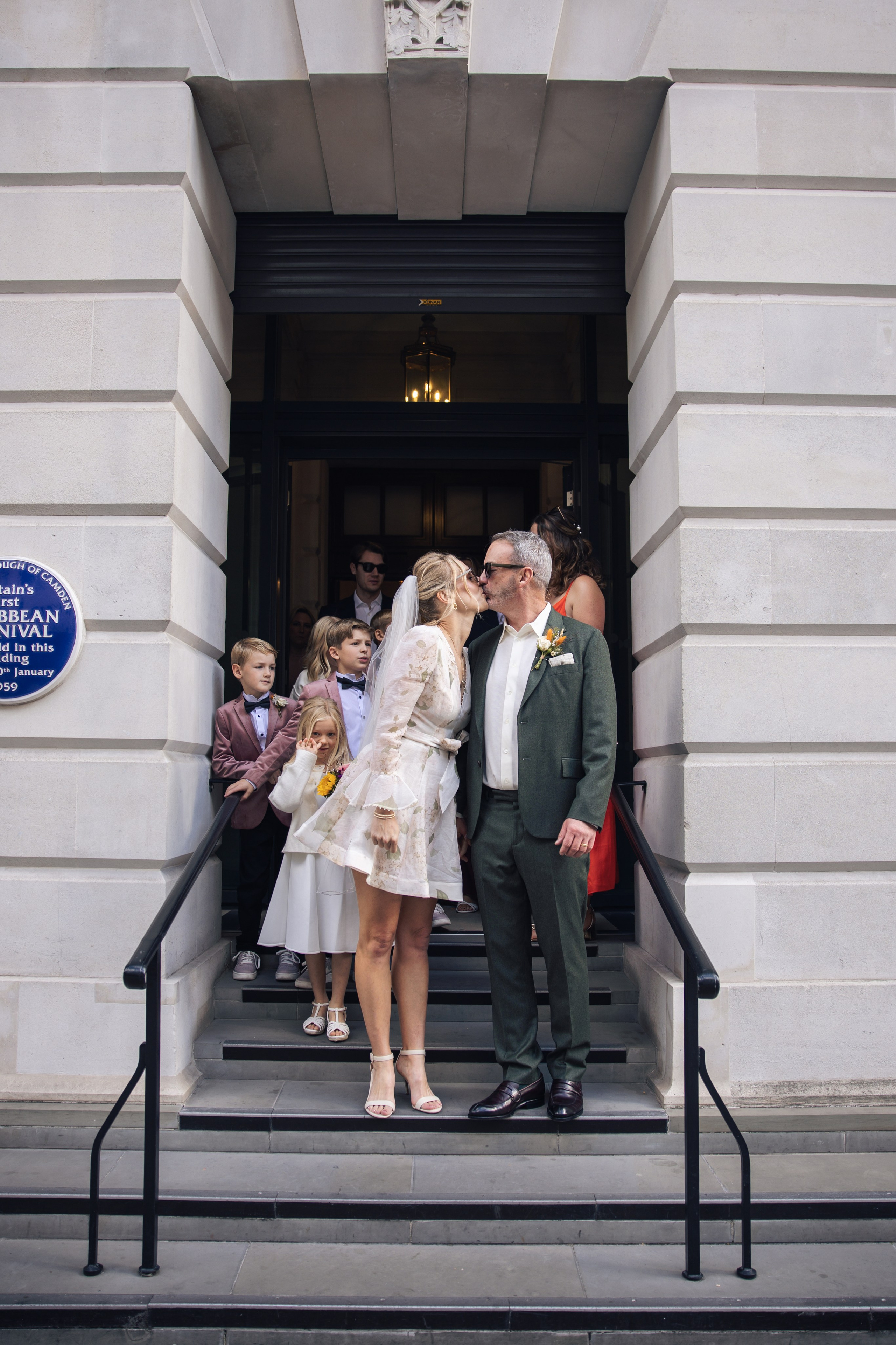Couples|Elopement|Weddings. PHOTOGRAPHER IN LONDON
