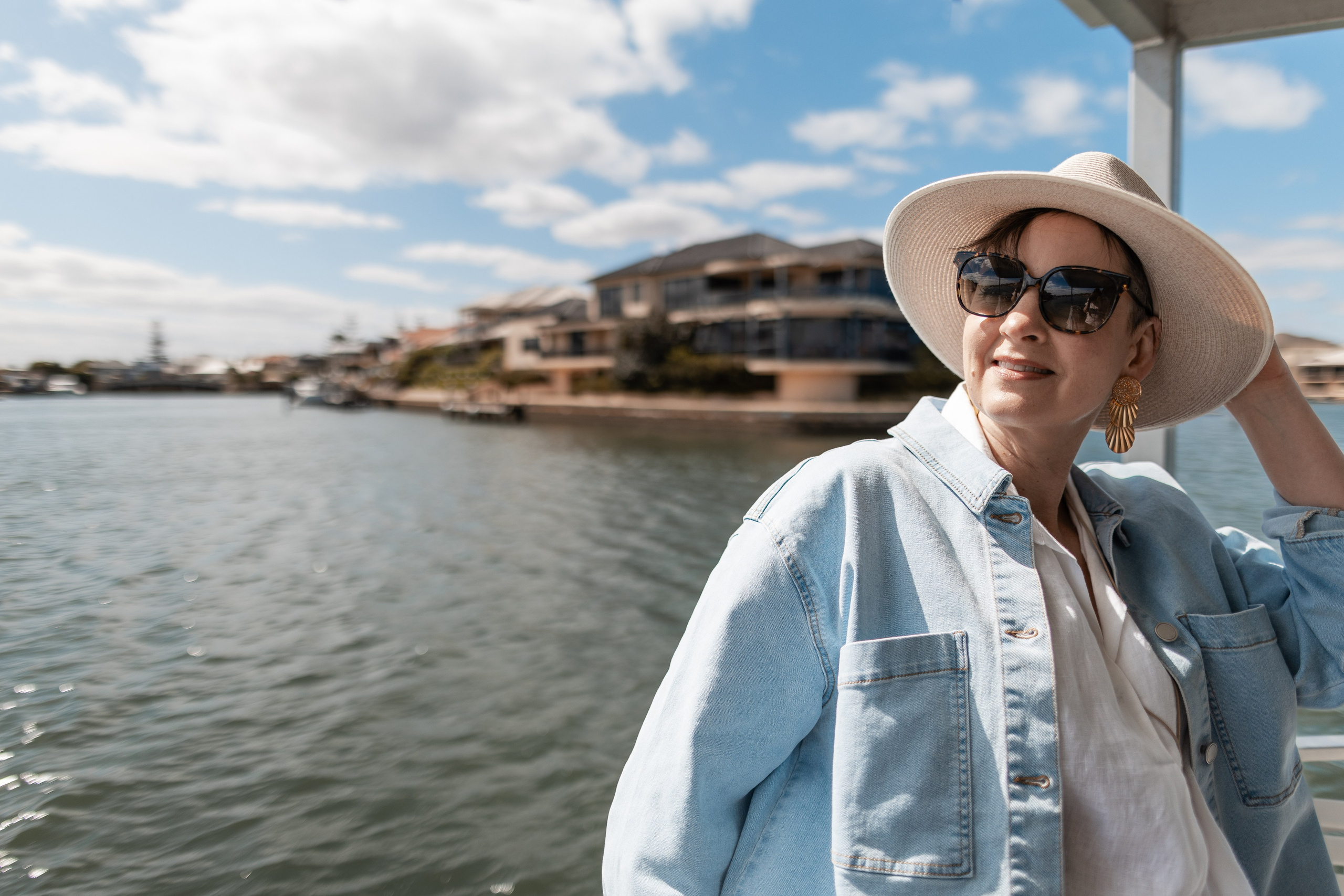 Green Duck Society — House Boats Mandura (Hats photoshoot)