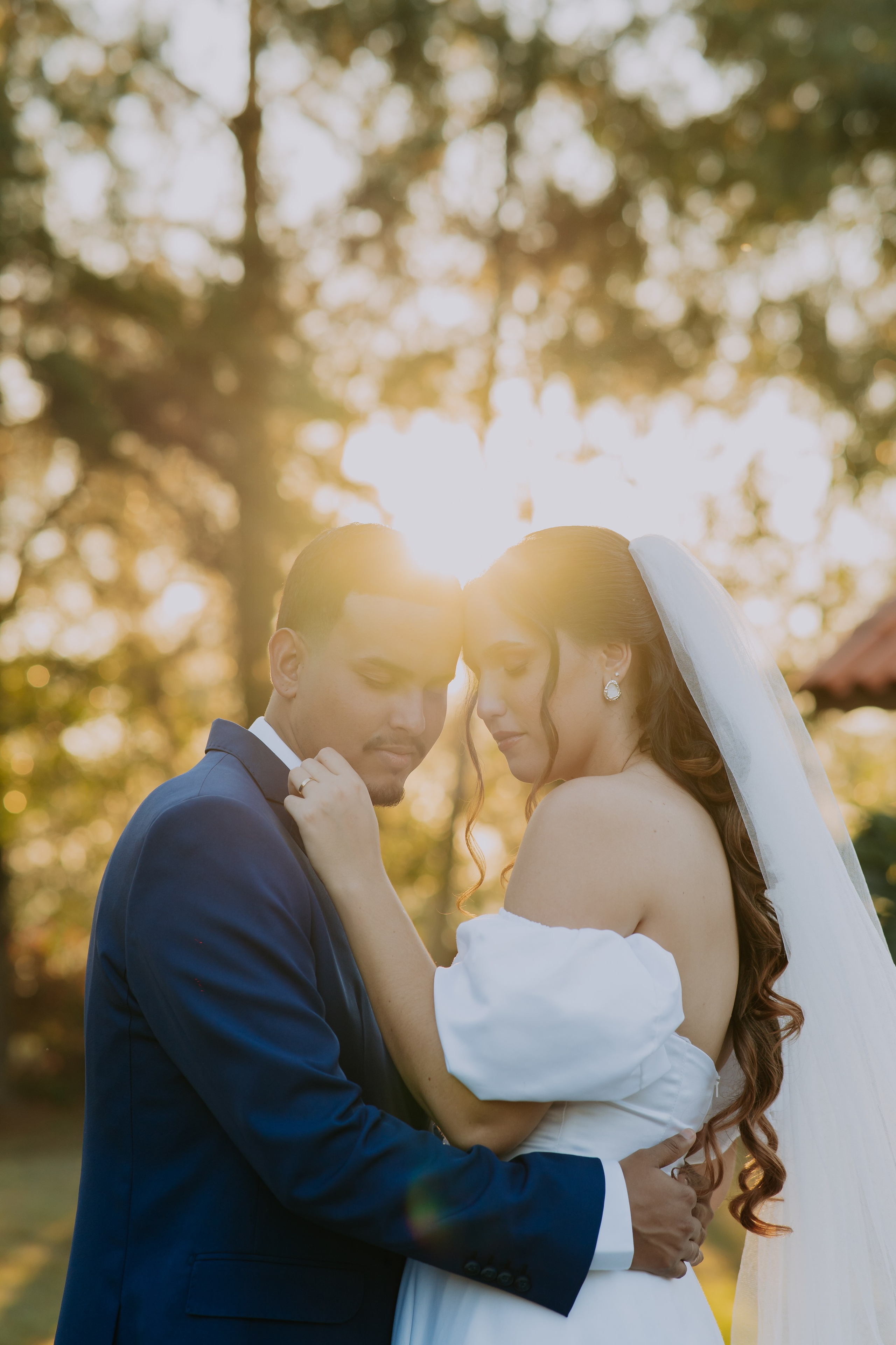 Clara & Vitor. O Casal Dos Noivos