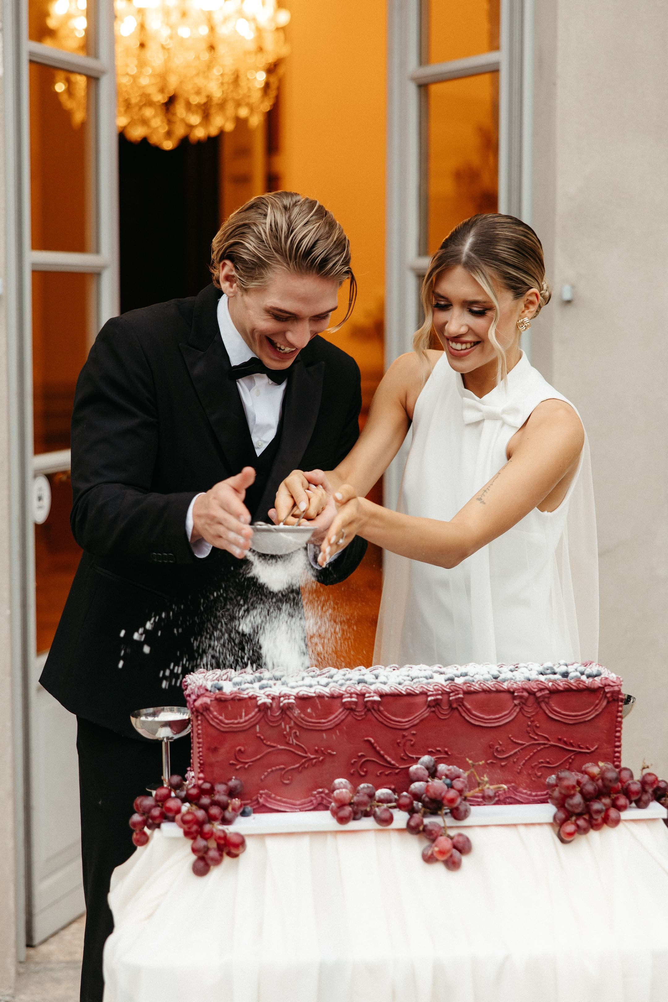 Melania & Matteo. Premium Wedding Photographer Iași
