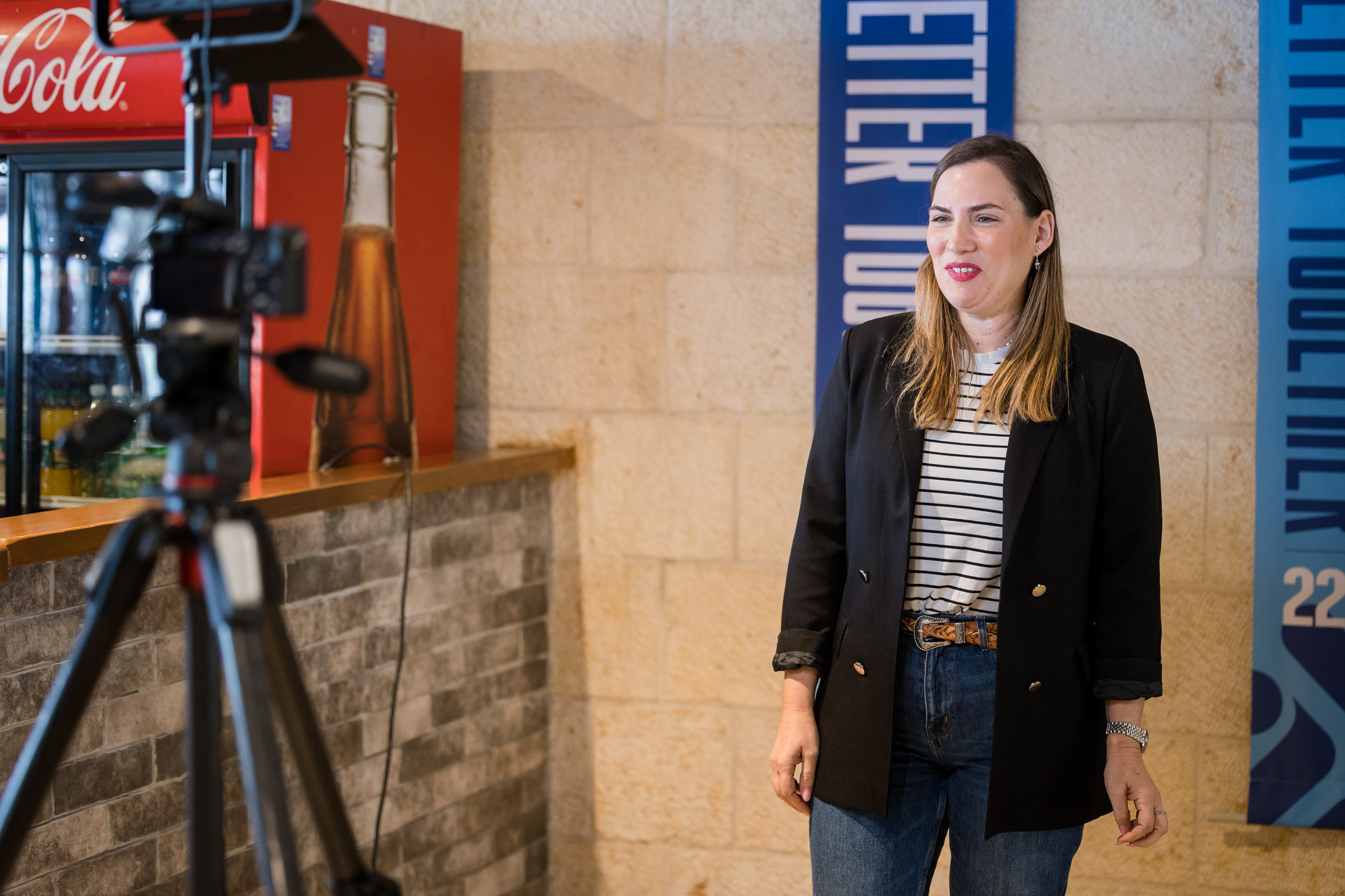 Pfizer. AMIR BUCHNIK PHOTOGRAPHER