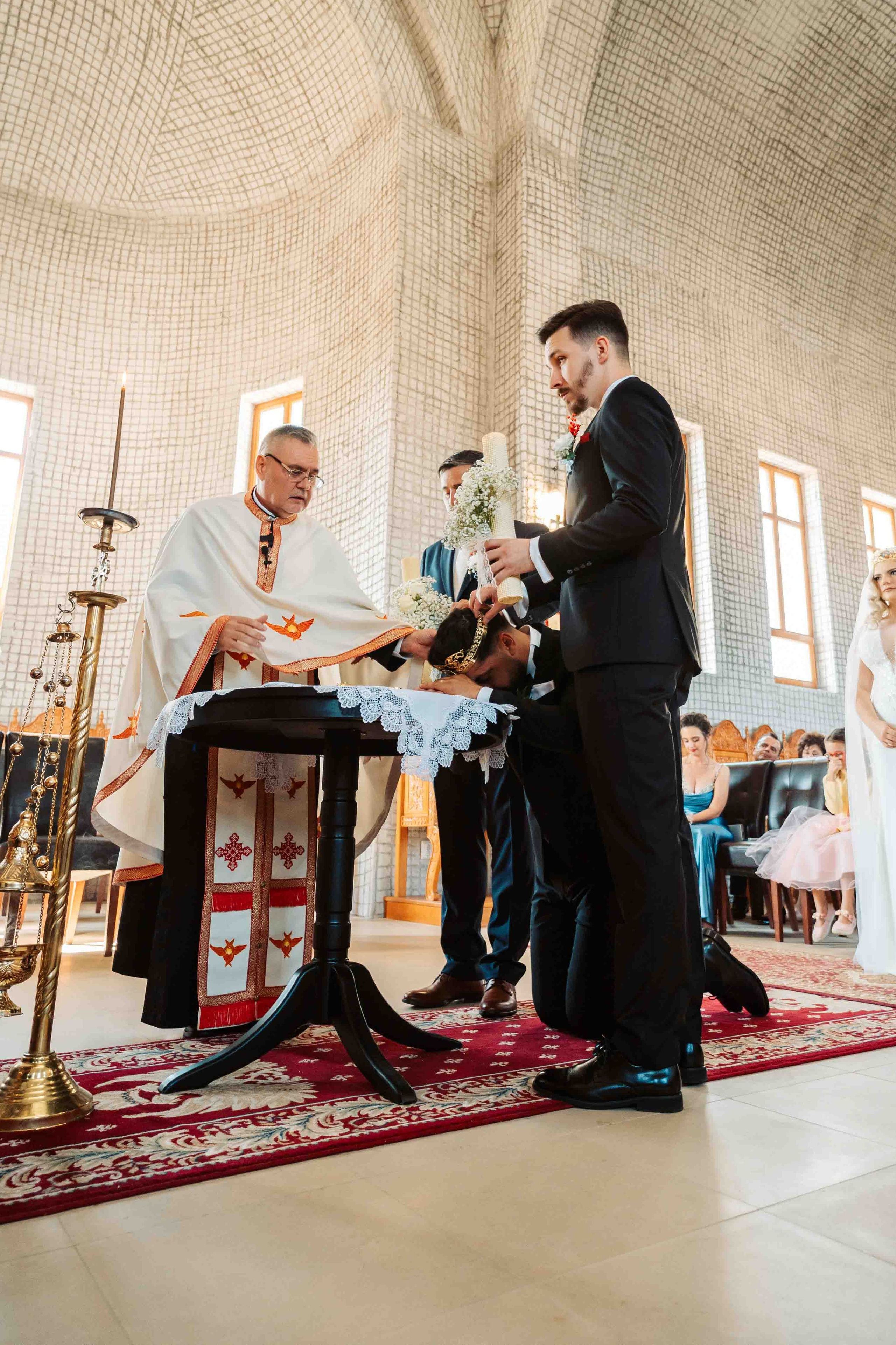 Roxana & Andrei. Contrast Studio