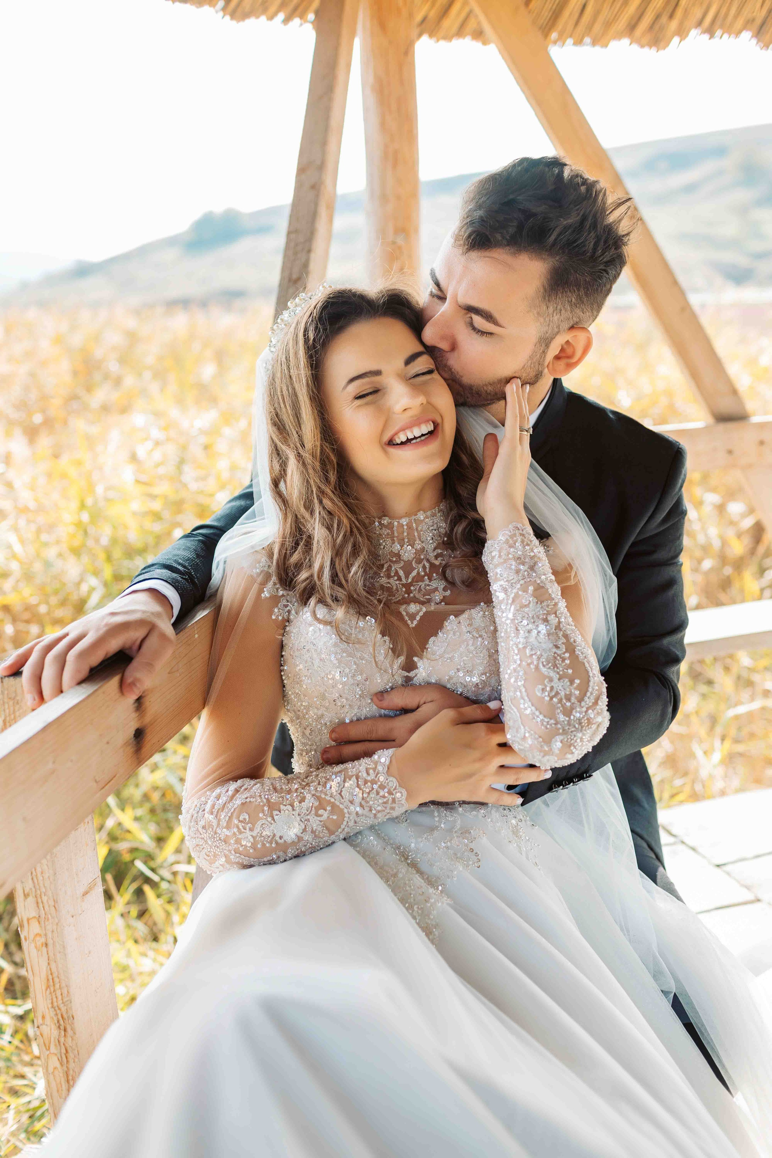 TRASH THE DRESS — Emanuela & Emanuel. Contrast Studio