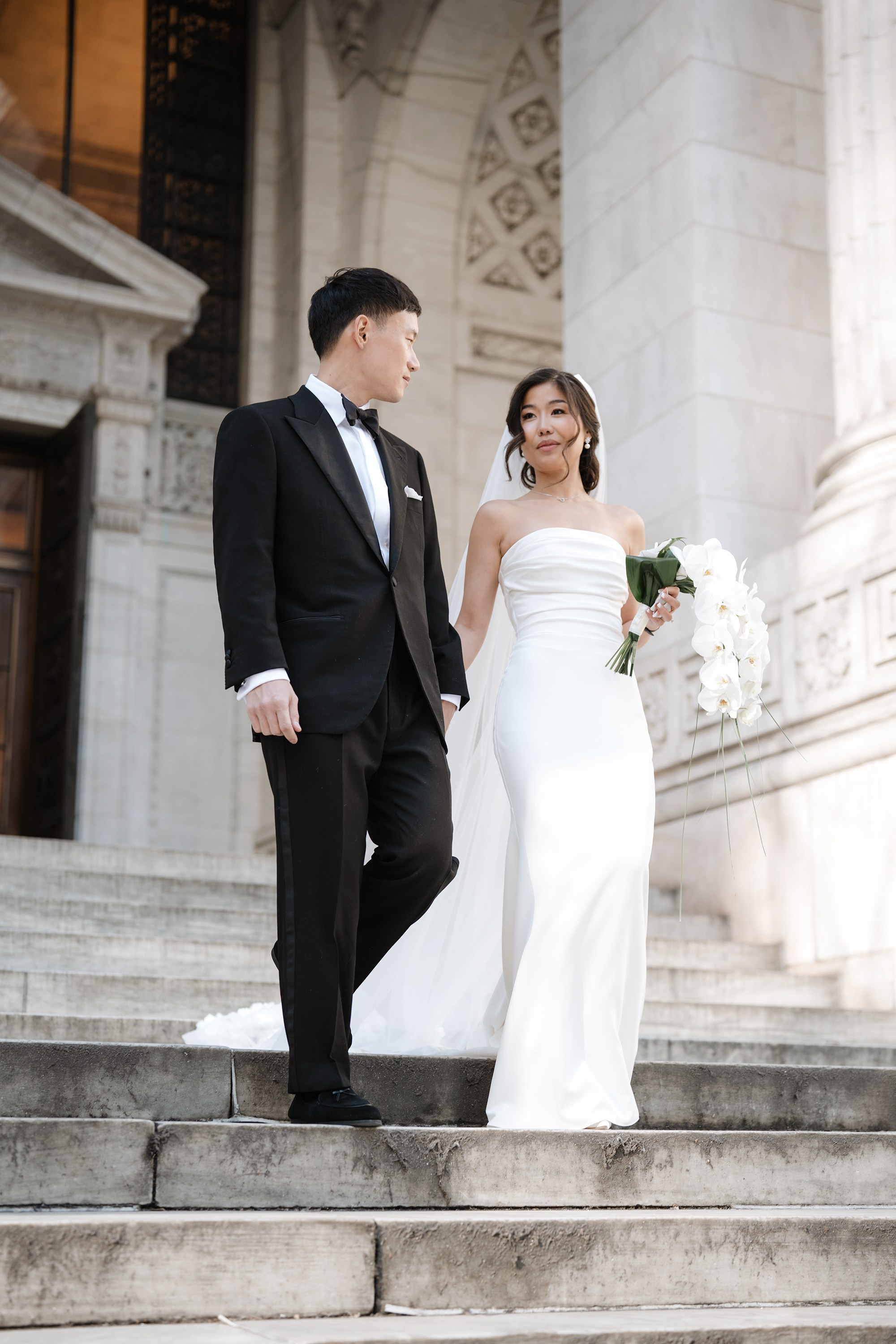 Elegant Wedding Shoot in New York. Portrait and wedding photographer in New York