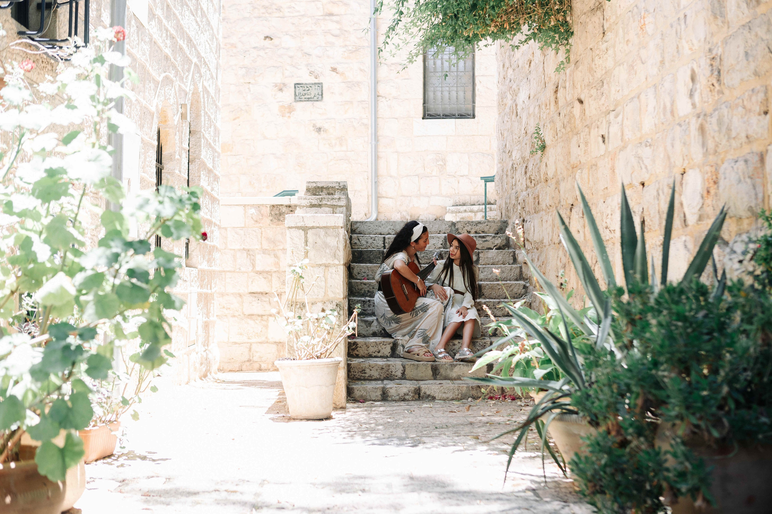 CLASSIC PHOTO SESSION (MINI). Https://shi-photo.com/