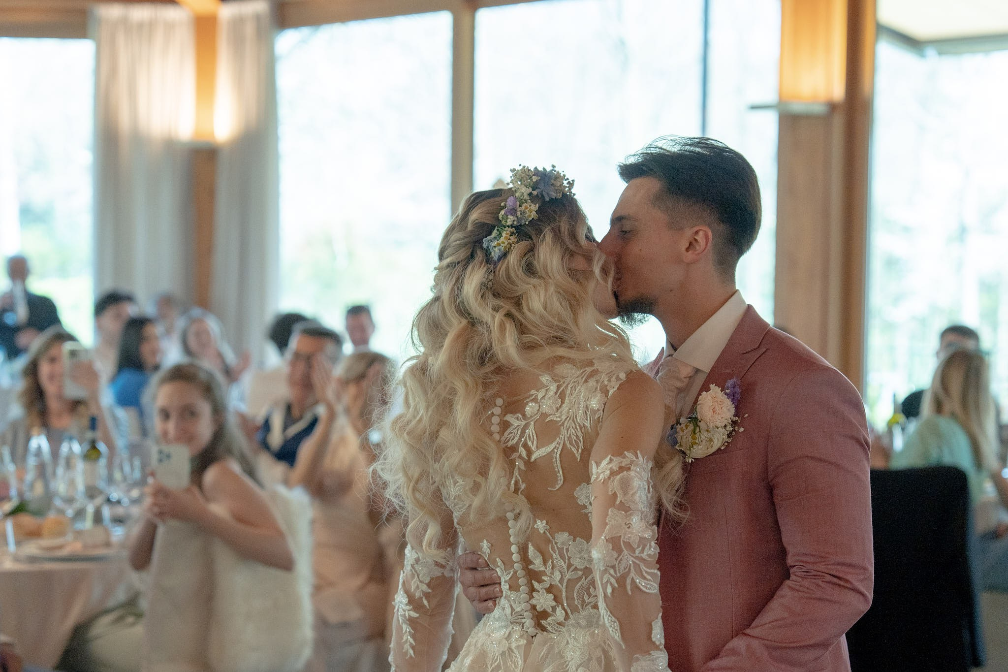 Angelo & Claudia. Fotografo matrimonio Lago di Como Ferrari Media Production