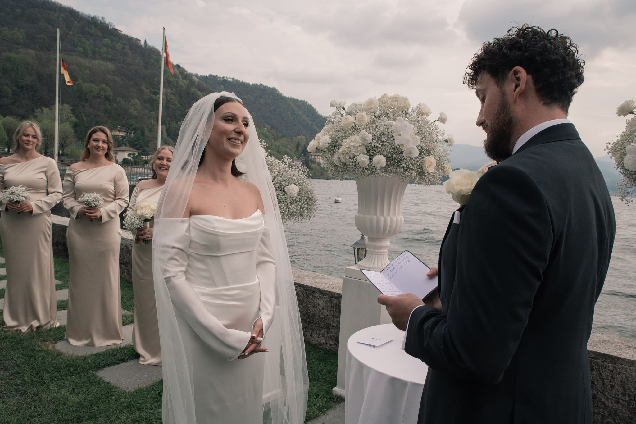Roxie & Richard Wedding. Fotografo matrimonio Lago di Como Ferrari Media Production