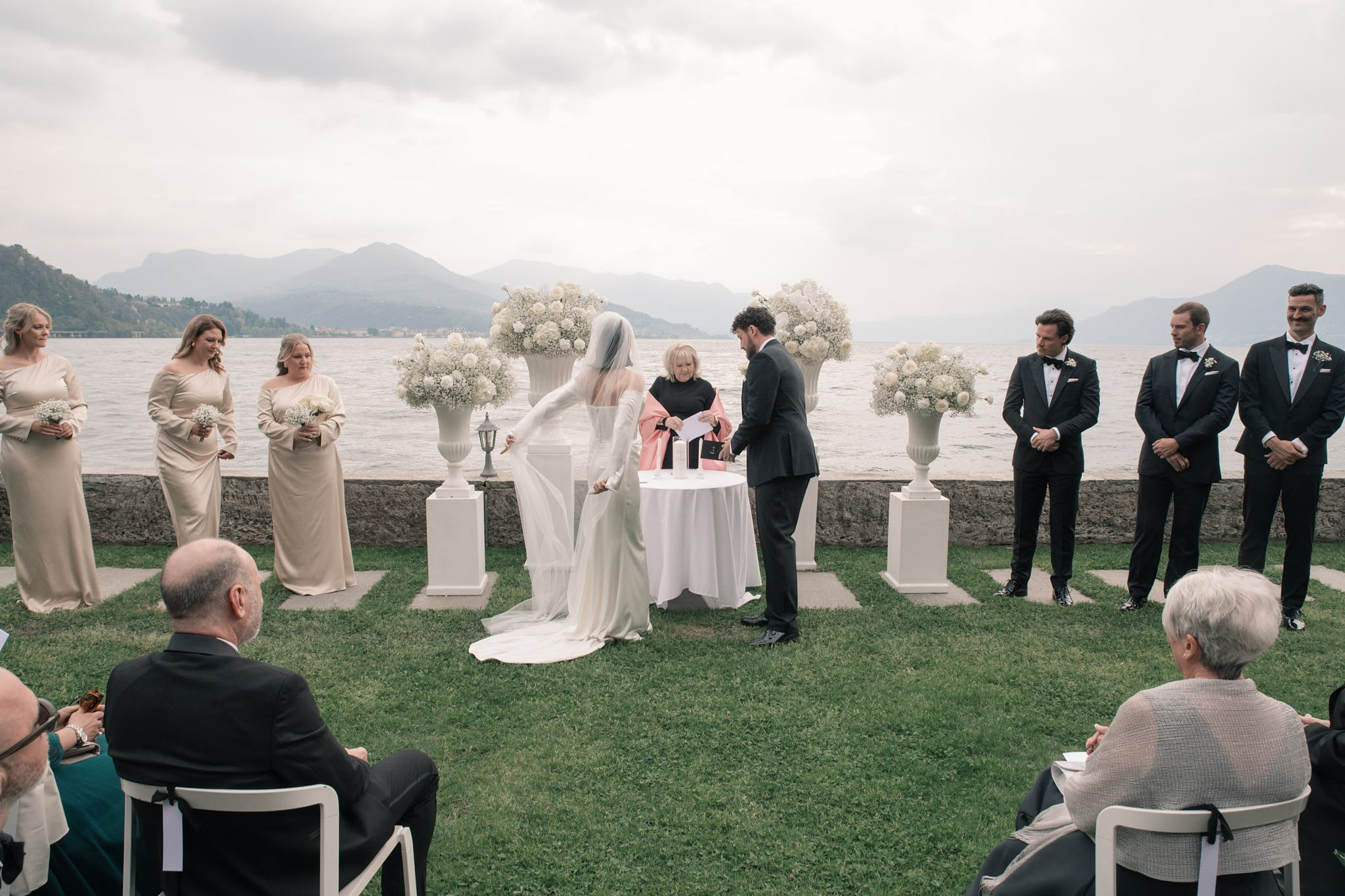 Roxie & Richard Wedding. Fotografo matrimonio Lago di Como Ferrari Media Production