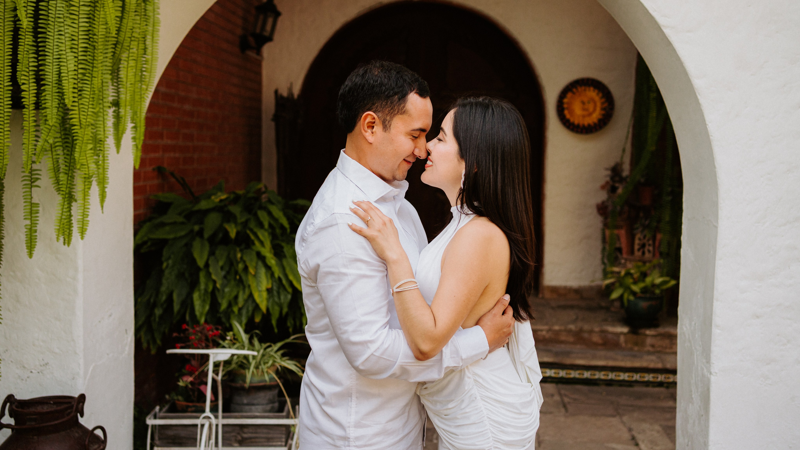 Alejandra y Brayan. Fotógrafo de Bodas en Lima | Ronhy Altamirano. Fotografía narrativa y cinematográfica para bodas, quinceañeras y eventos exclusivos
