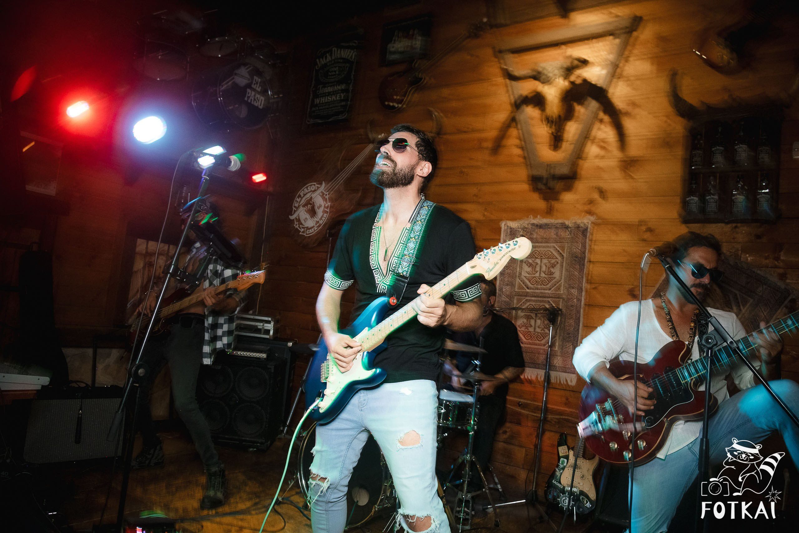 Stones of the Coast en El Paso Rock Bar Torrevieja: Reportaje fotográfico 20.09.25 | FOTKAI