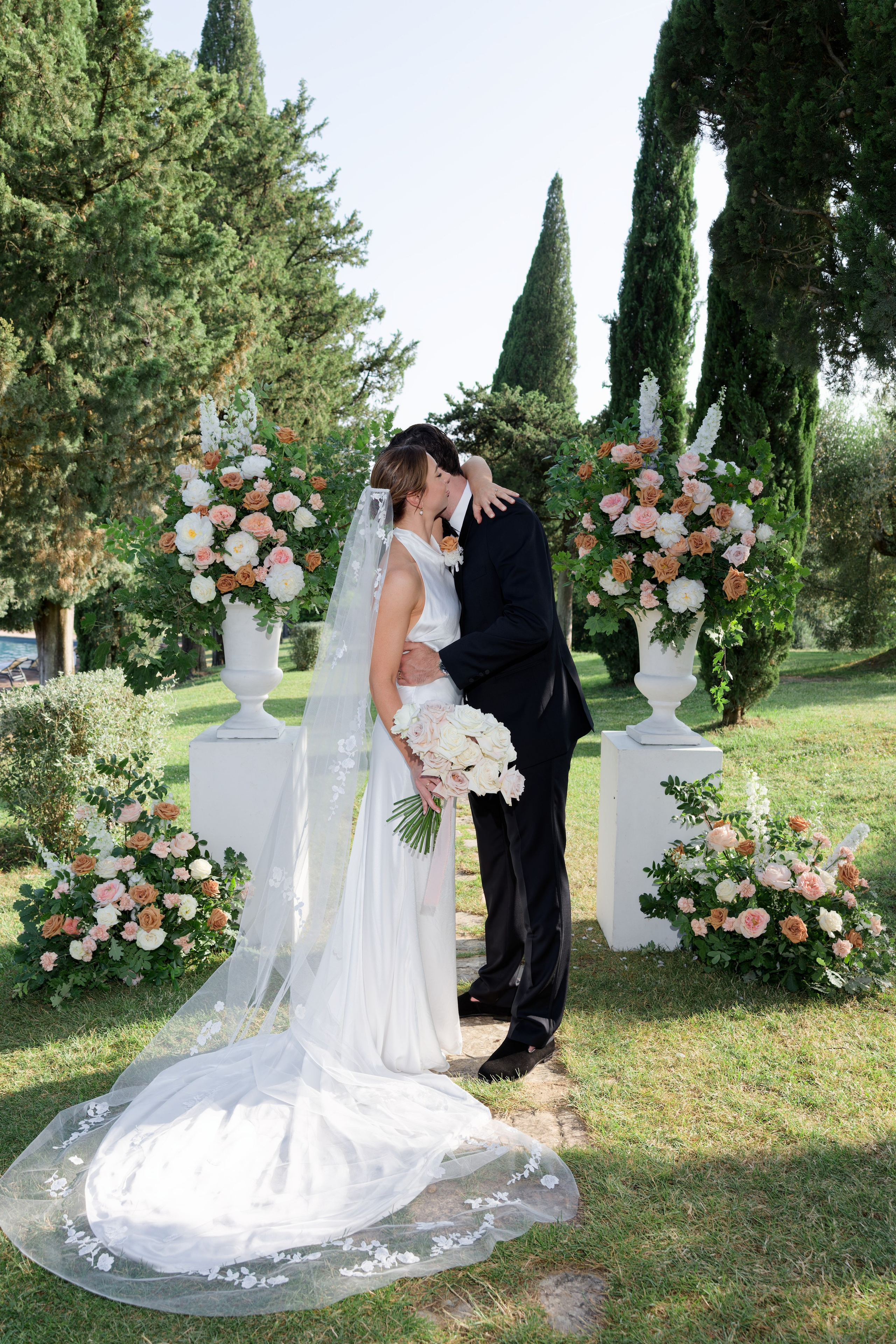 Wedding at Borgo Bastia Creti, Umbria