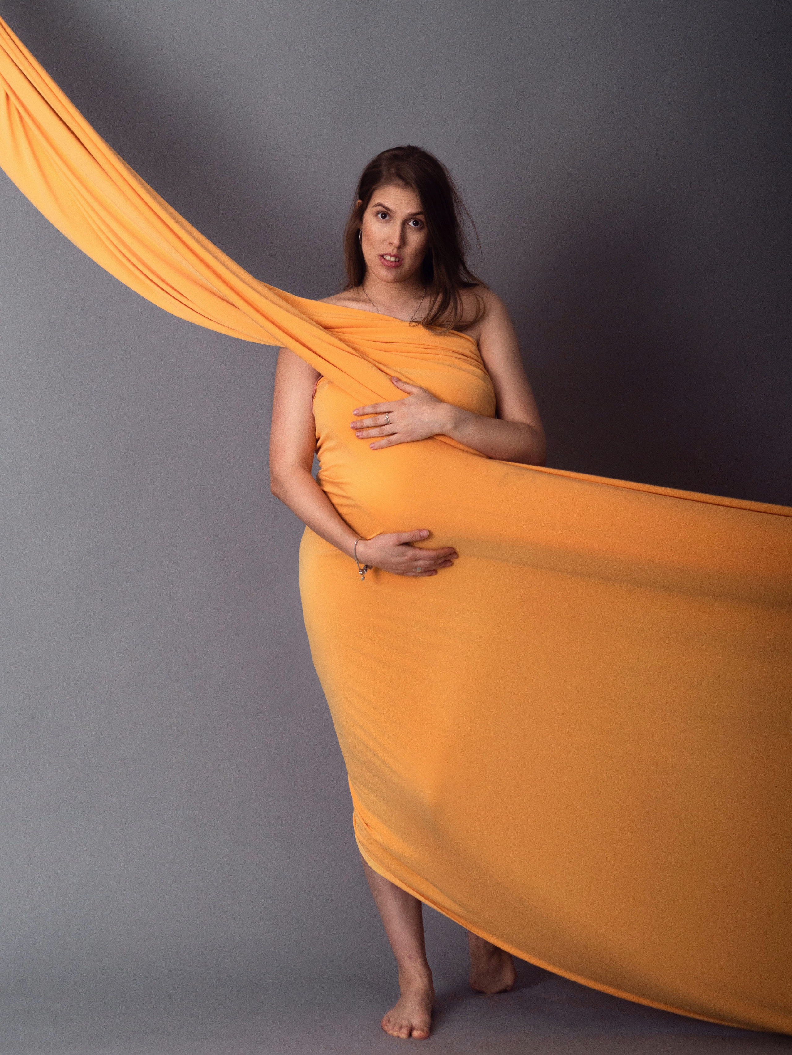Fotografa di neonati di attesa di famiglia Gero Kateryna