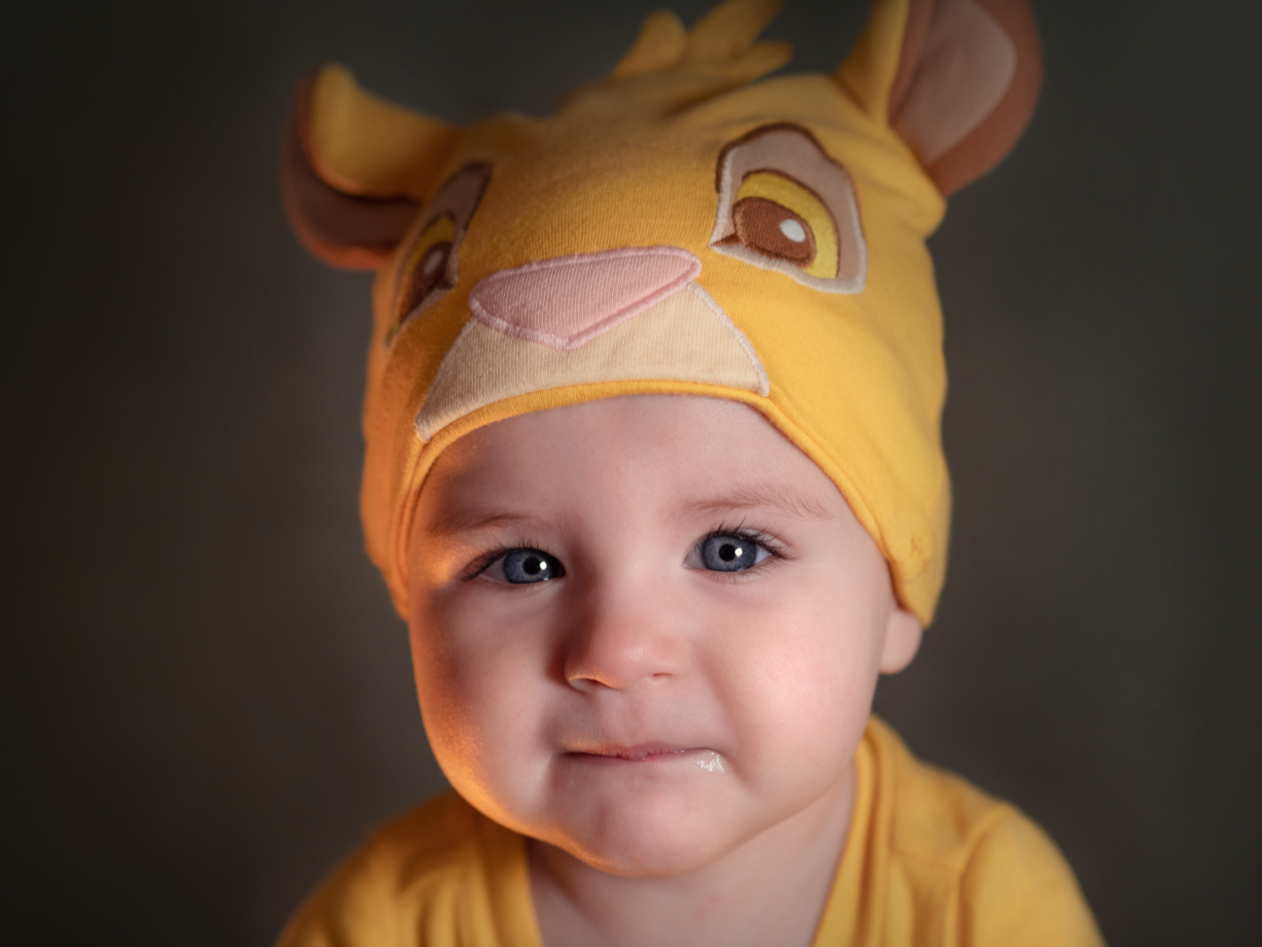 Fotografa di neonati di attesa di famiglia Gero Kateryna