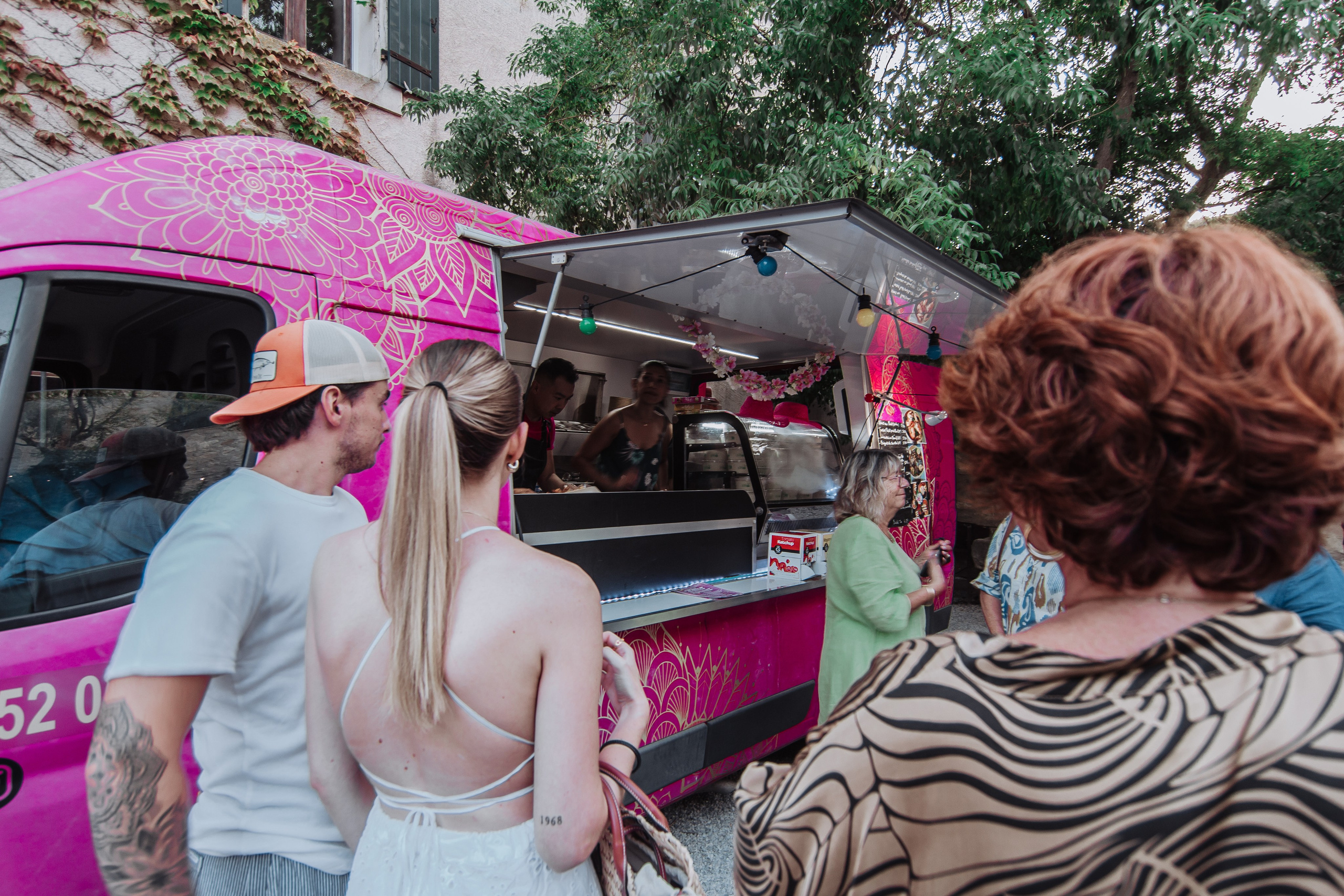 Reportage de fête au Château Prat de Cest. Professional Photographer in France | Poitiers, Tours & Châtellerault | Portrait, Family, Corporate & Wedding Photography