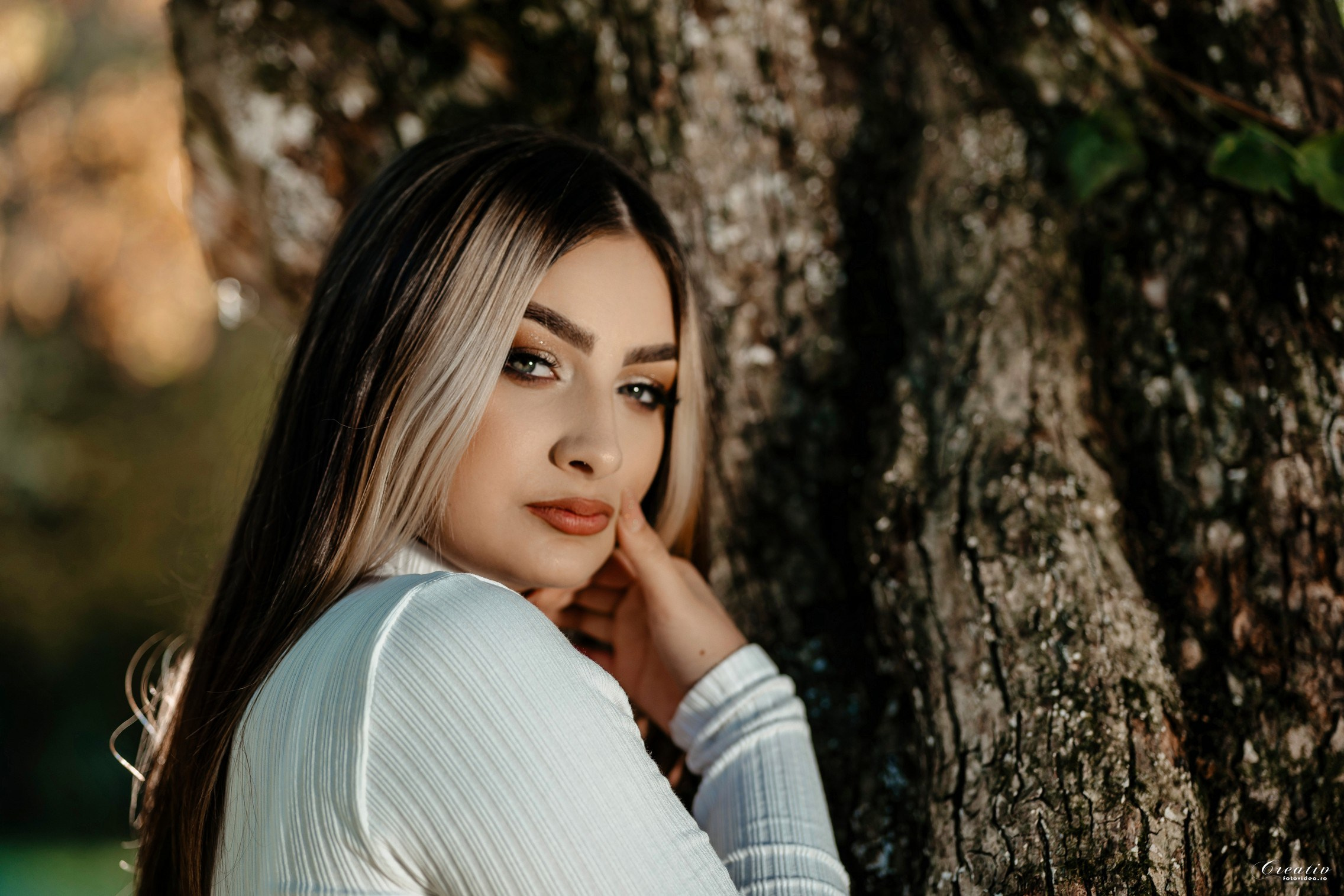 Oferta albume absolvenți 2026. Fotograf nuntă Bistrița | fotograf botez | Creativ Foto Video | Vasile Mizgan