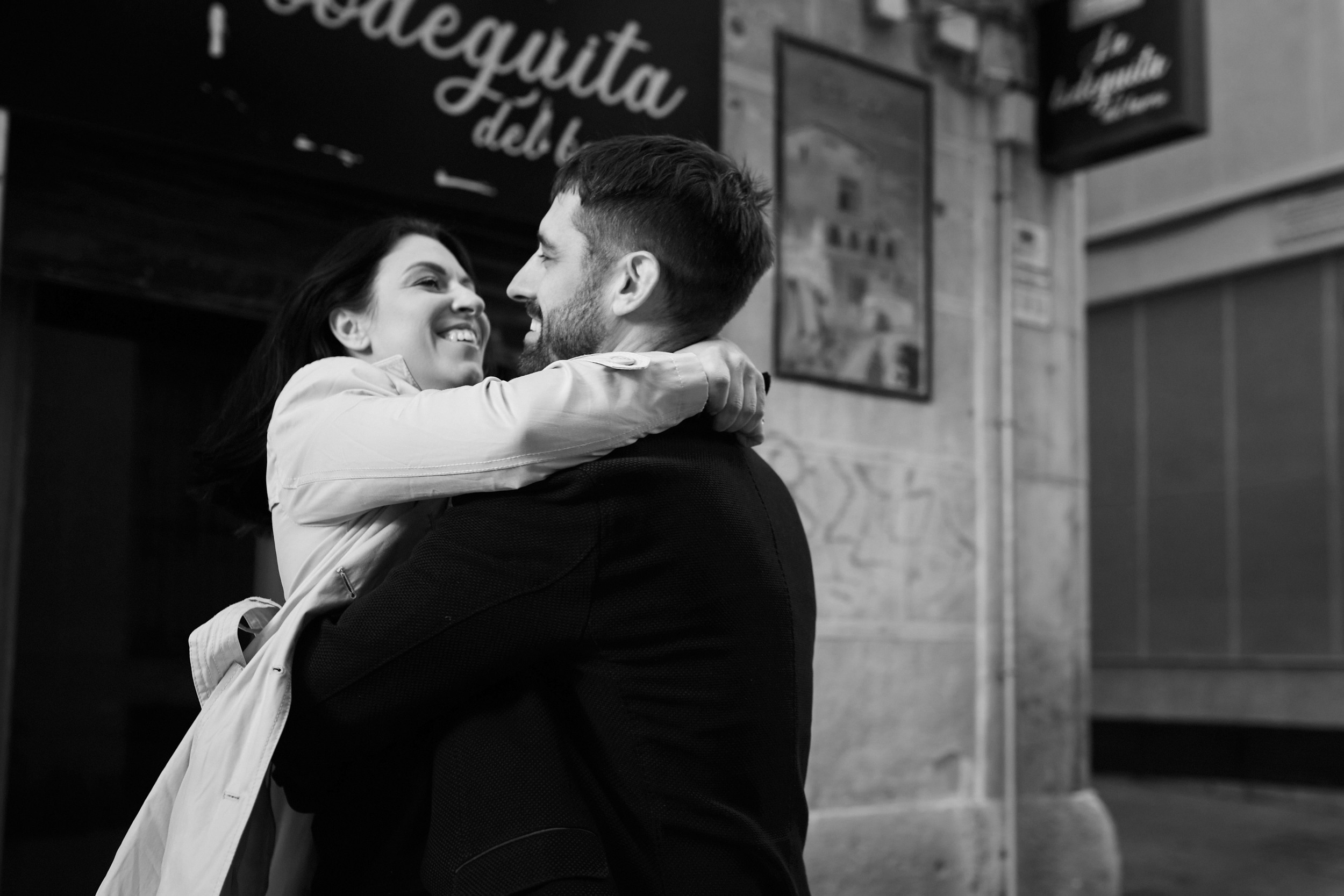 Татьяна и Демид лавстори в городе. NATALYA FOTOS FOTOGRAFO ALTEA - ALICANTE Семейный фотограф в Аликанте