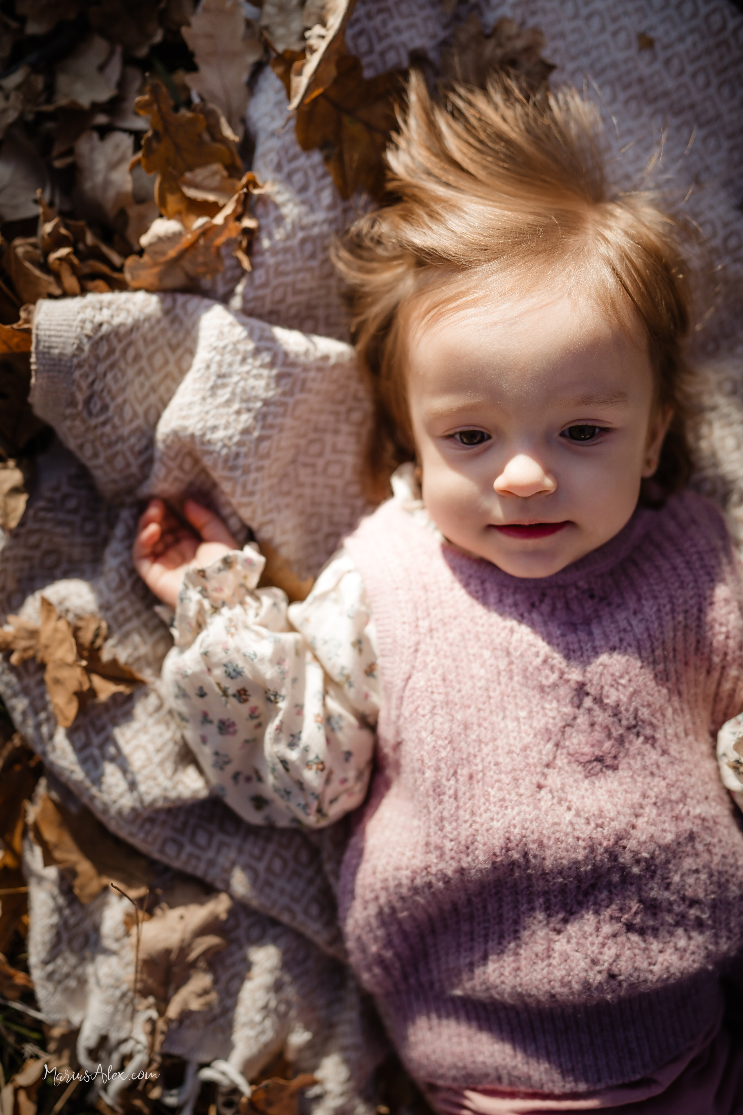 Sofia - Soare si frunze🍁🍁🍁. Marius Alex fotograf de eveniment si portret din Suceava