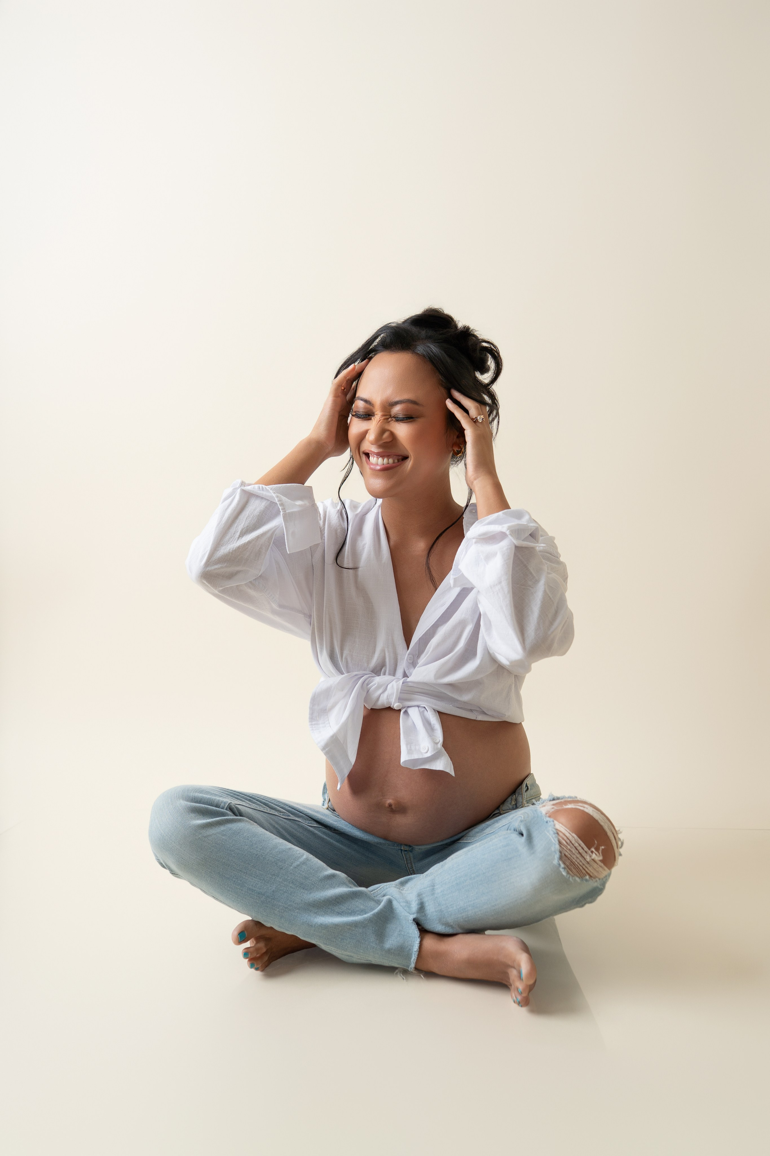 Maternity Studio. Maternity, family and newborn photography in San Francisco Bay Area