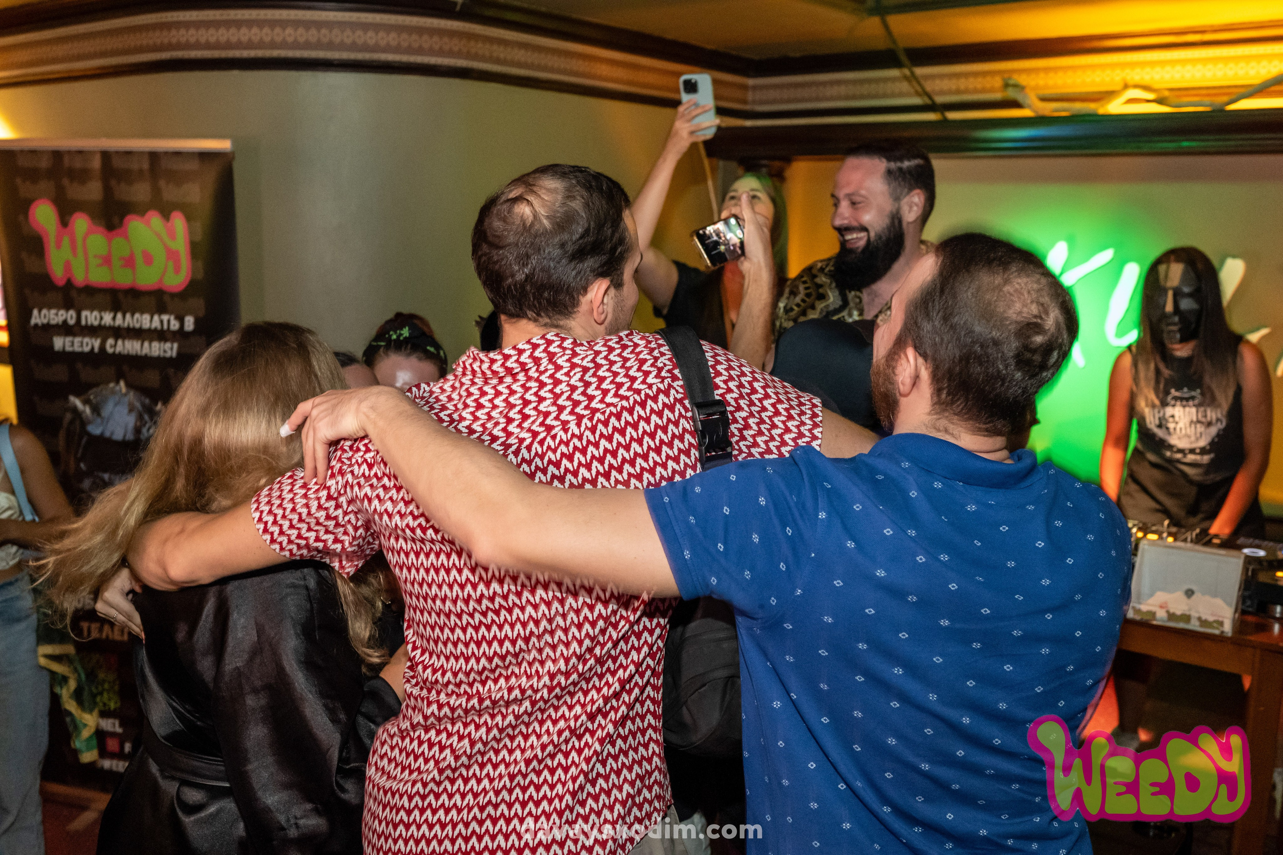 Розыгрыш каннабиса Weedy | Фоторепортаж | Афиша | DAVAYSXODIM.com PHUKET. АФИША|ФОТОРЕПОРТАЖИ|ИВЕНТЫ|ПХУКЕТ