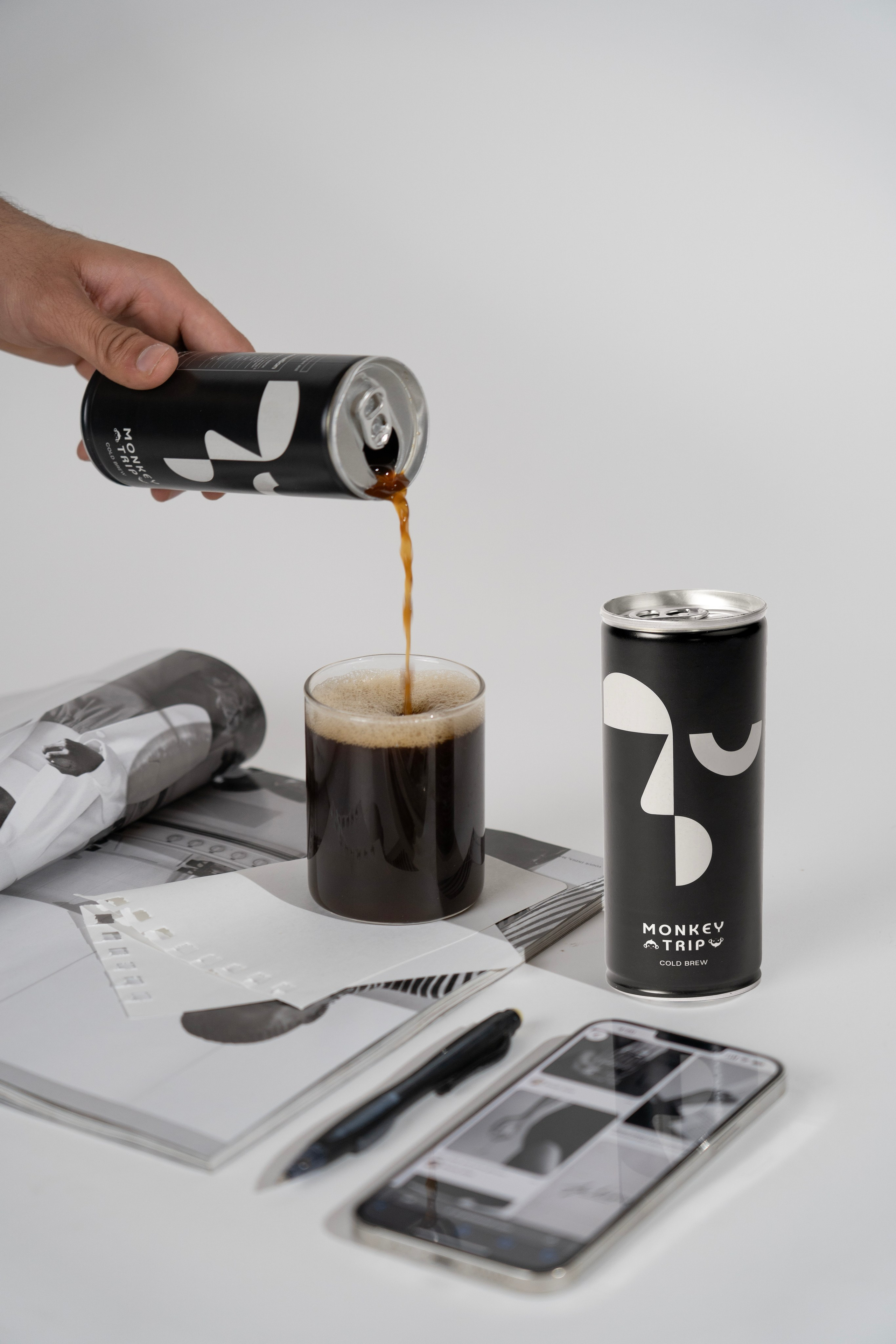 Product Styling for Monkeytrip beverage