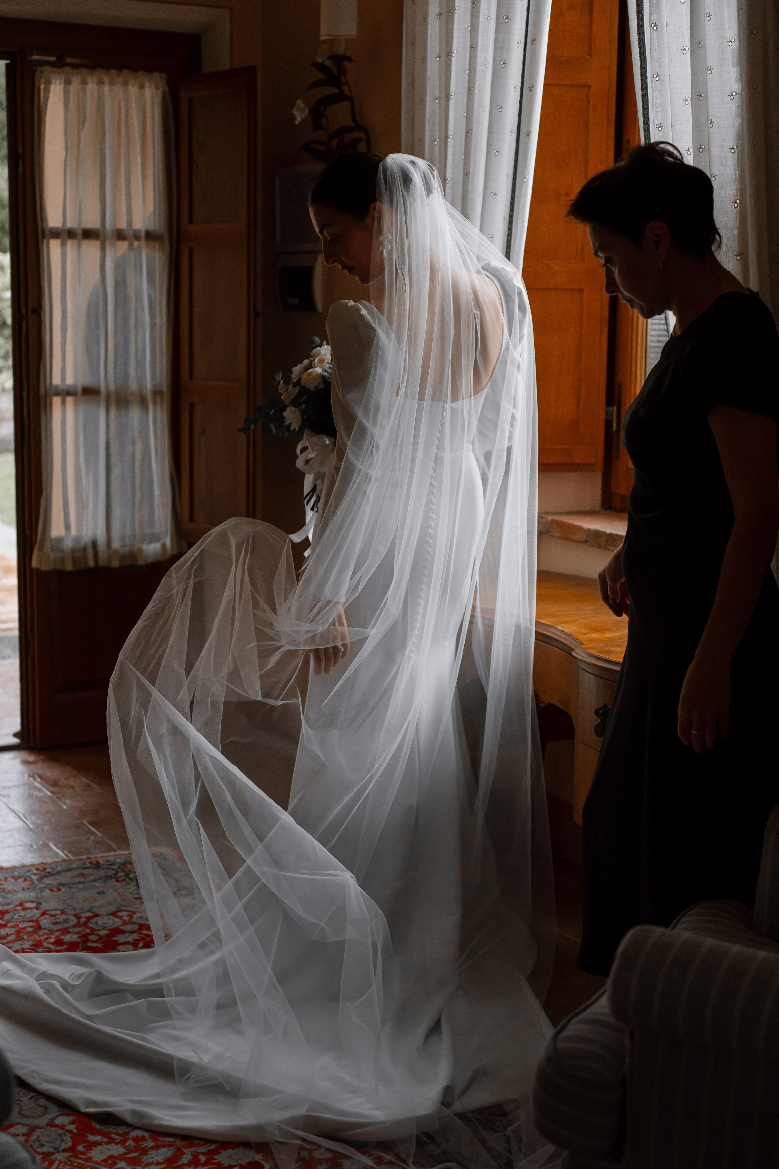 Elopment in Cortona. Villa Falconiere. Wedding Photographer in Italy