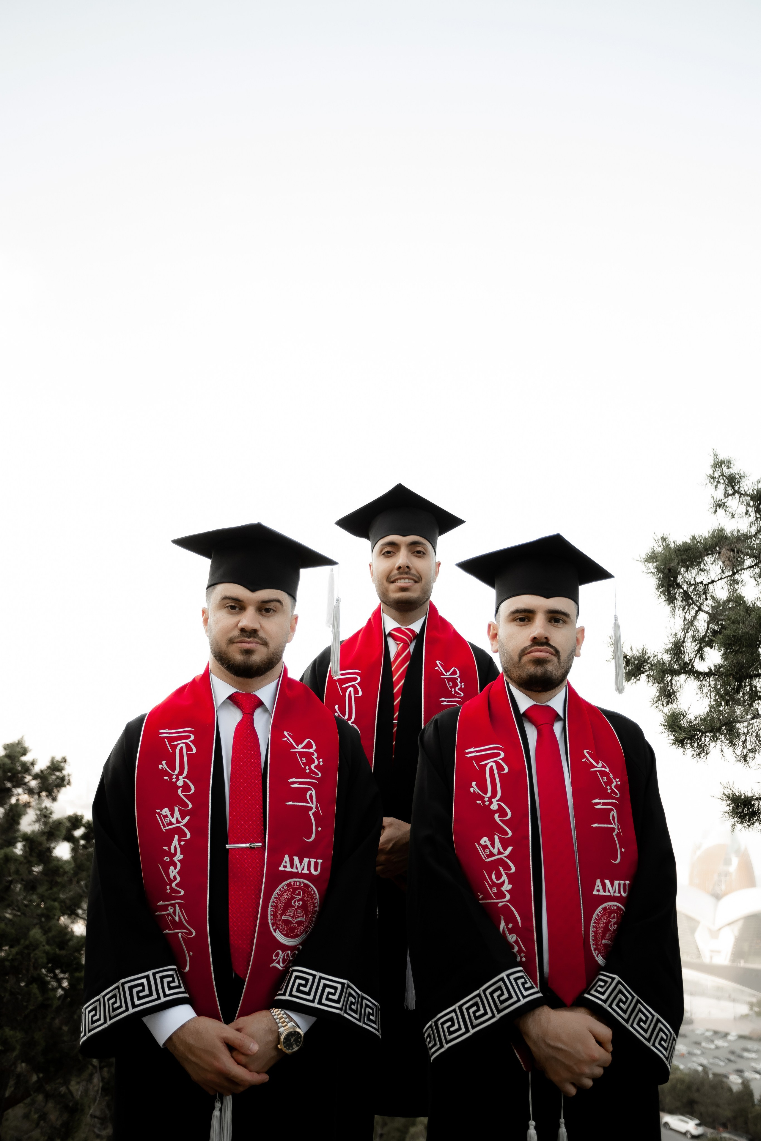 Premium mezun xalati, qara mezun geyimi, ag mezun libasi, qirmizi sarfli mezun paltari, mezun aksesuarlar, mezun papaqlari, mezun lentleri, mezun hediyyeleri, mezun fotosessiya geyimleri, mezun cekilisi ucun geyimler, mezun tedbirleri ucun aksesuarlar, mezun geyimlerinin icare ve satisi, premium mezun libaslari, mezun geyimleri online sifaris, mezun geyimleri Bakida, mezun geyimleri qiymetleri, mezun geyimleri modelleri, Mezun cekilisi, mezun fotosessiyasi, mezun cekilisi ucun geyimler, mezun mantiyasi cekilisi, mezun fotosessiya ideyalari, mezun gunu fotosessiya, mezun xatireleri, mezun papaqlari ile fotosessiya, mezun lentleri ile cekilis, ferdi mezun fotosessiyasi, qrup mezun cekilisi, mezun fotosessiya mekani, mezun ucun ideal cekilis fonlari, mezun fotosessiya aksesuarlari, mezun albomu sekilleri, mezun cekilisi poza ideyalari, universitet mezun fotosessiyasi, kollektiv mezun fotosessiyasi, mezun xalatlari ile cekilis, mezun mantiyasi fotosessiyasi, mezun geyimleri ile professional cekilis, mezun tebrik fotosessiyasi, en yeni mezun cekilis trendləri, mezun fotosessiya xidmetleri, premium mezun cekilisi, mezun cekilisi ucun dekorlar, mezun fotosessiyasi aksesuarlar, mezun gunu en gozel fotolar, mezun cekilisi fotostudiya, bakida mezun fotosessiyasi, xaricde mezun cekilisi, mezun gunune ozel cekilis,Məzun mantiyaları, eksklüziv məzun geyimləri, ağ və qara məzun libasları, məzun üçün xüsusi şarf modelləri, məzun papağı və aksesuarları, fərdi dizayn məzun geyimləri, məzun tədbiri üçün ən yaxşı seçimlər, məzun fotosessiyası üçün ideal libaslar, məzun mərasimi geyimləri, keyfiyyətli məzun mantiyası, rahat və şık məzun geyimləri, məzun üçün lent və tac modelləri, məzun simvolik medalları, icarəyə verilən məzun libasları, məzun geyimlərinin sərfəli qiymətləri, onlayn məzun geyimi sifarişi, məzun paltarı mağazası, dəbli məzun geyimləri, premium məzun mantiyalarının satışı, universitet məzunları üçün mantiyalar, kollektiv məzun geyimləri, məktəb məzunları üçün geyimlər, diplom mərasimi üçün geyimlər, fərqli rəngdə məzun libasları, ən yeni məzun geyimləri, rahat və premium məzun geyimi seçimləri, Bakıda məzun geyimi mağazası, məzun üçün ən yaxşı libaslar