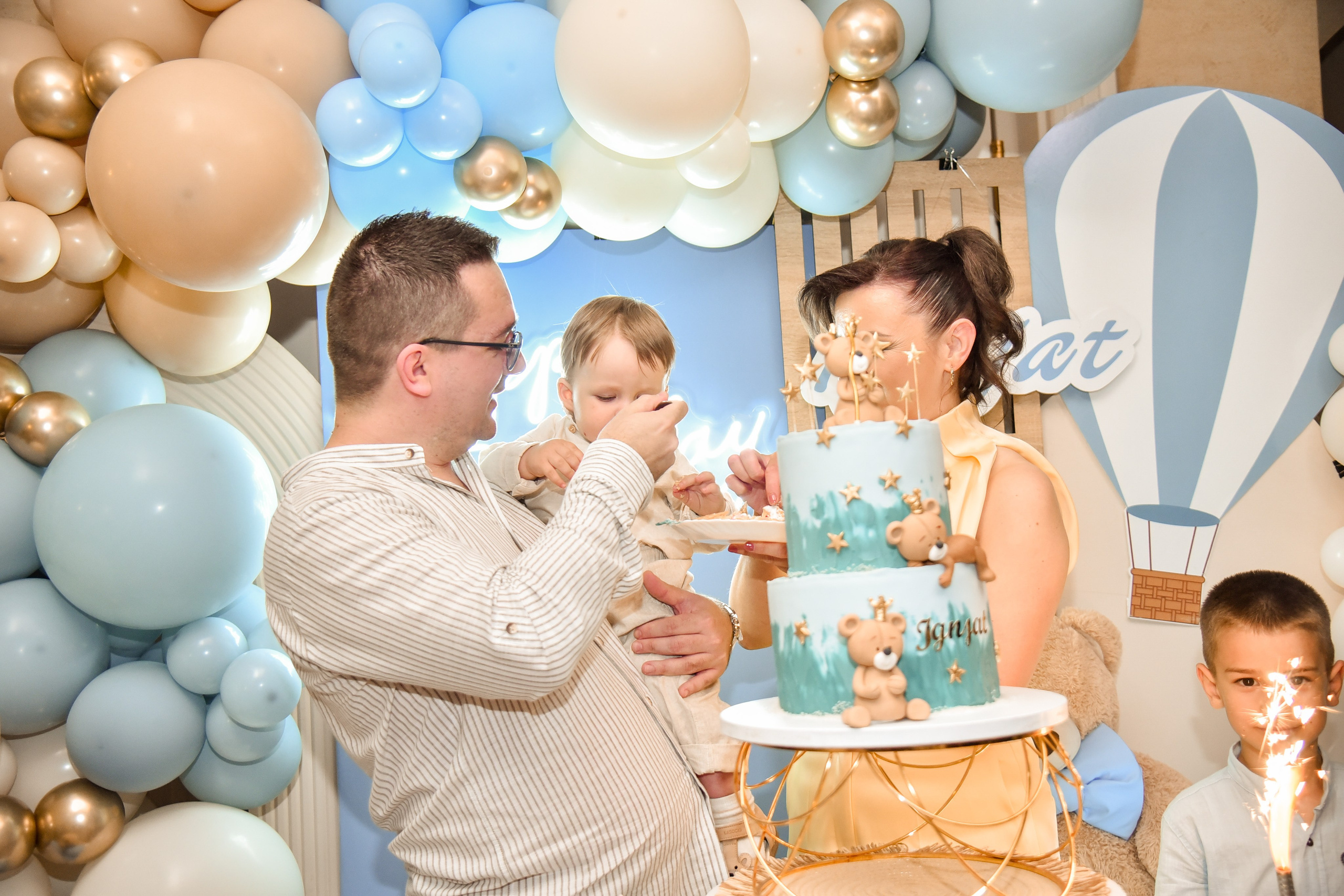 Ignjatov prvi rođendan. Marija Đoković, Belgrade-based family photographer