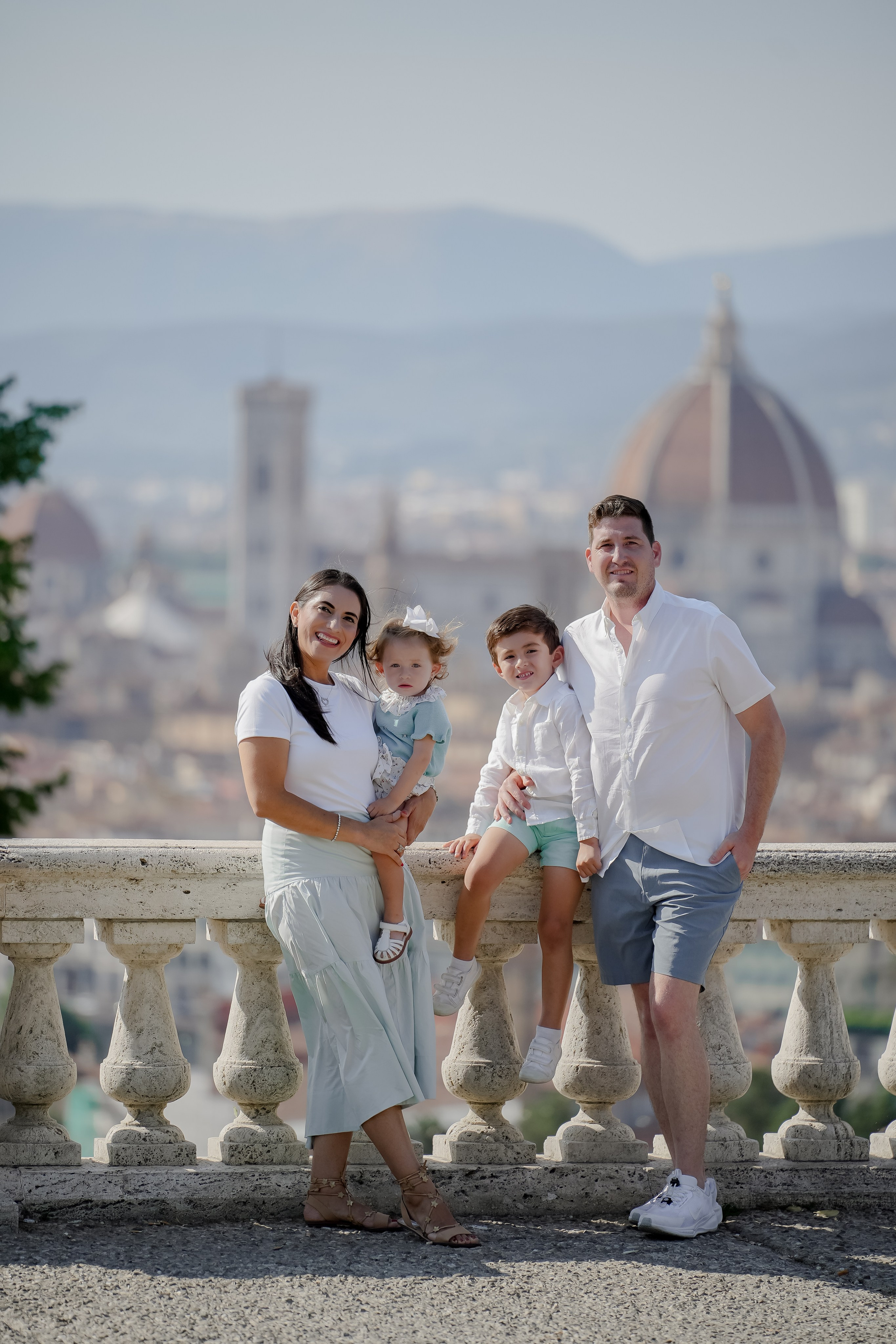 Maria & Family. Wedding Photographer in Italy