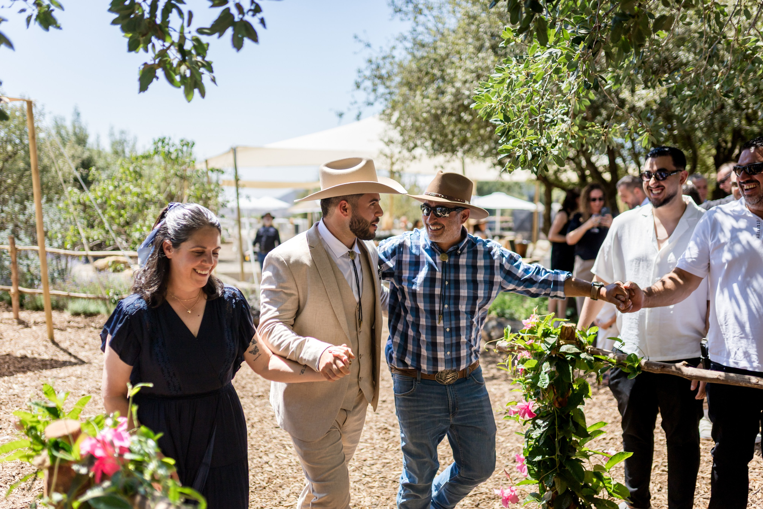 Eden & Raz. AMIR BUCHNIK PHOTOGRAPHER