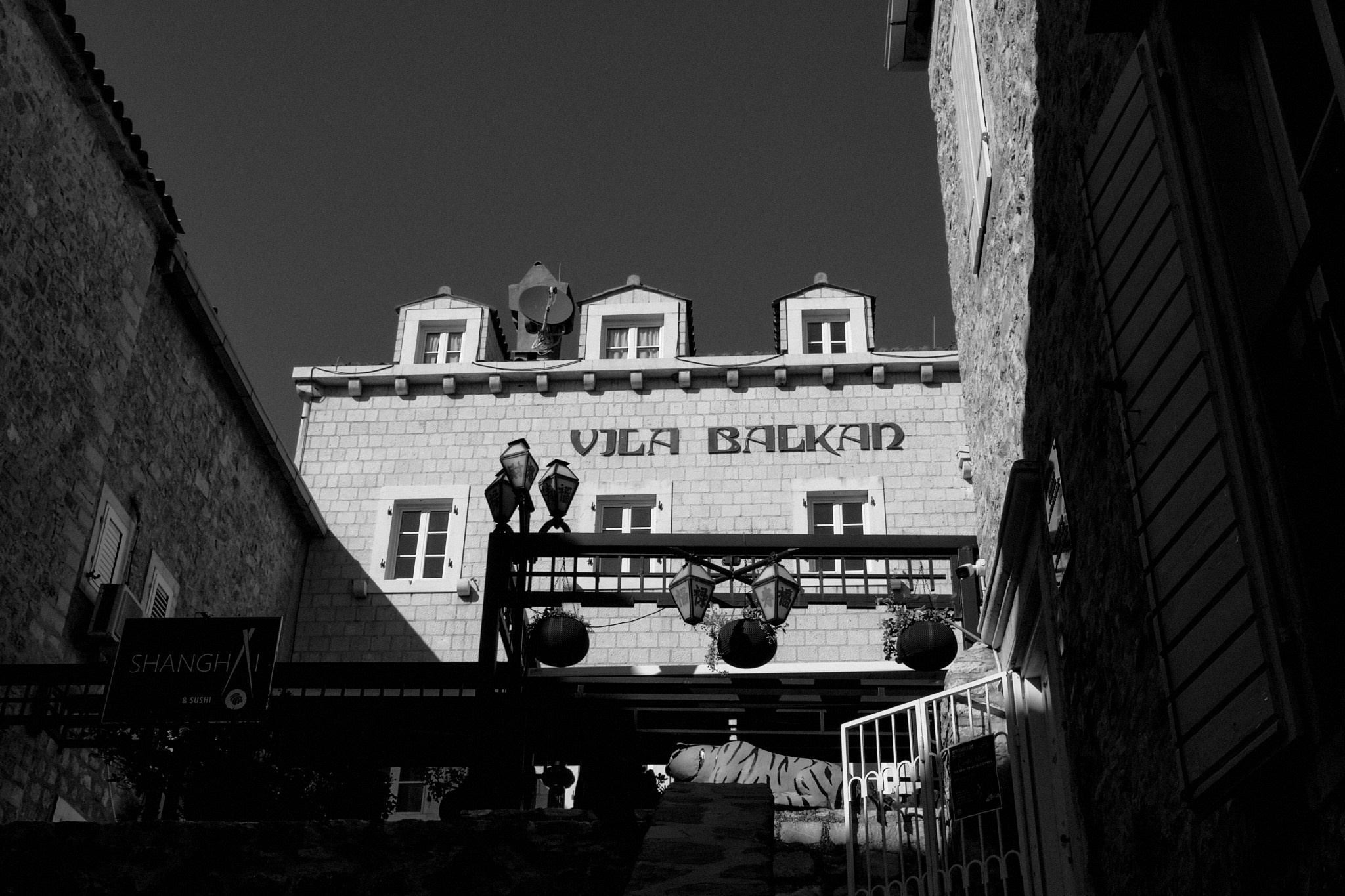 Фотосесія в Чорногорії. Артем. Портретний фотограф Альона Новгородцева