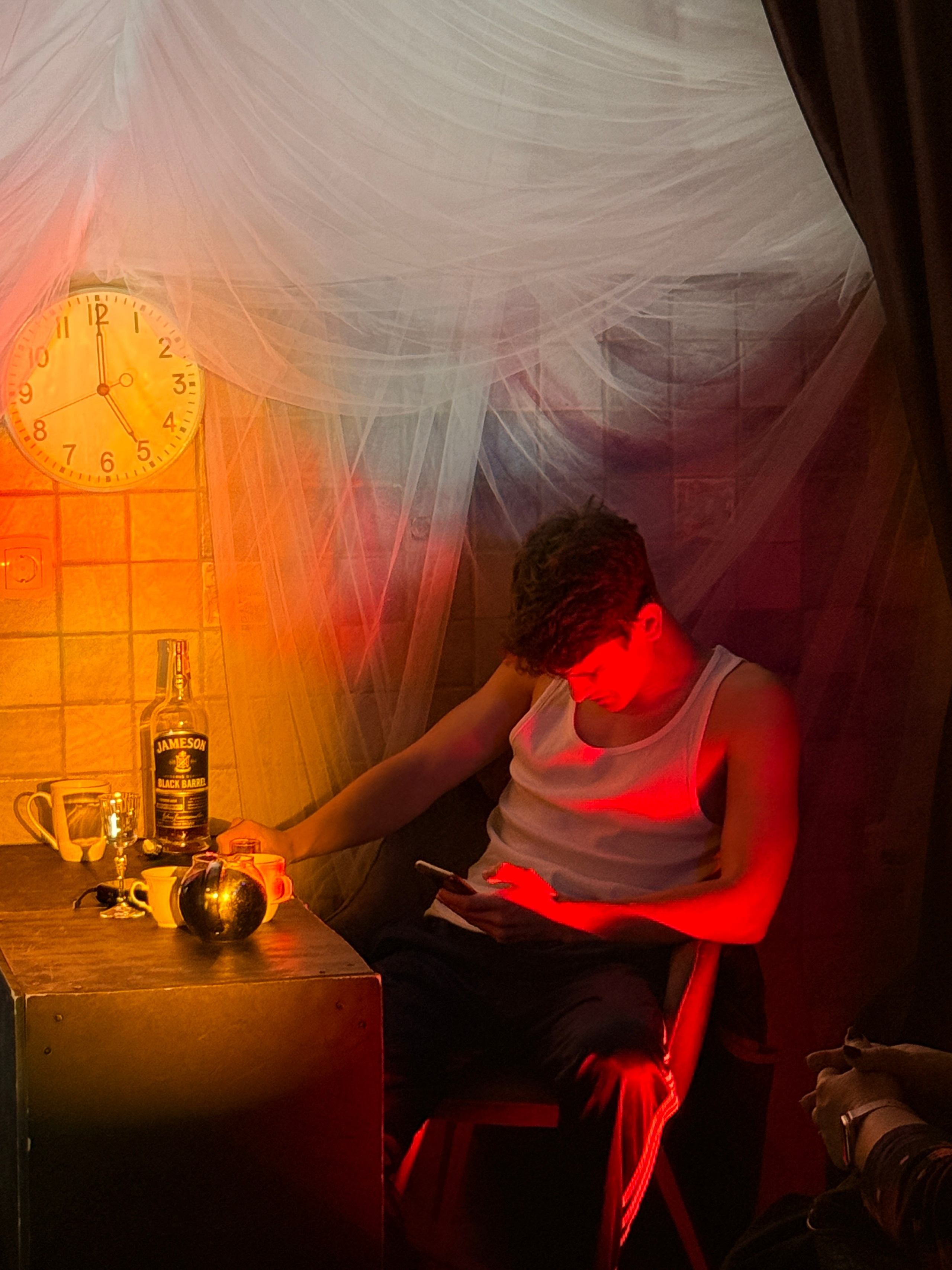 Фоторепортаж вистави у Будві. Портретний фотограф Альона Новгородцева