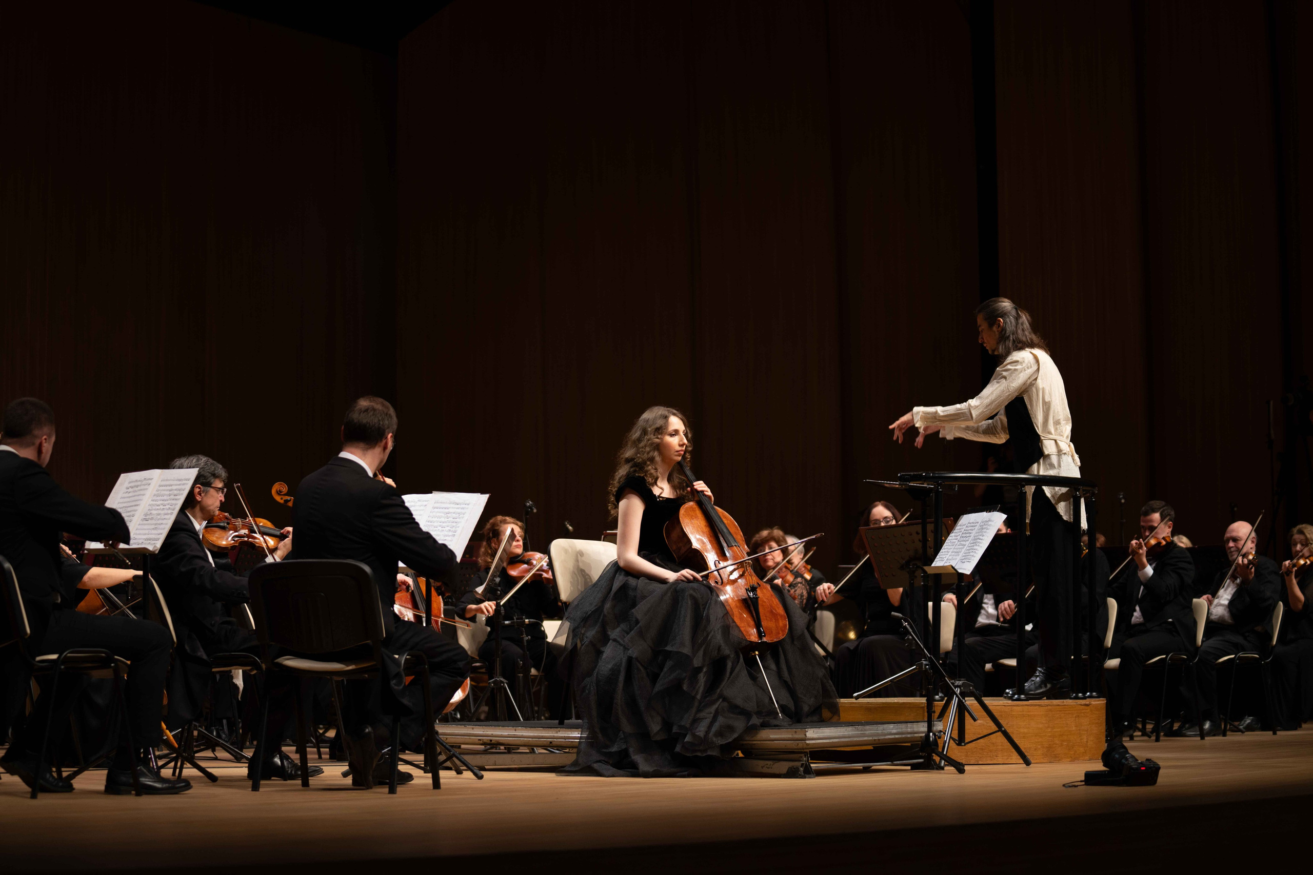 The Tchaikovsky Academic Grand Symphony Orchestra in Baku. Wedding&Event photographer Ismail Rzayev in Baku