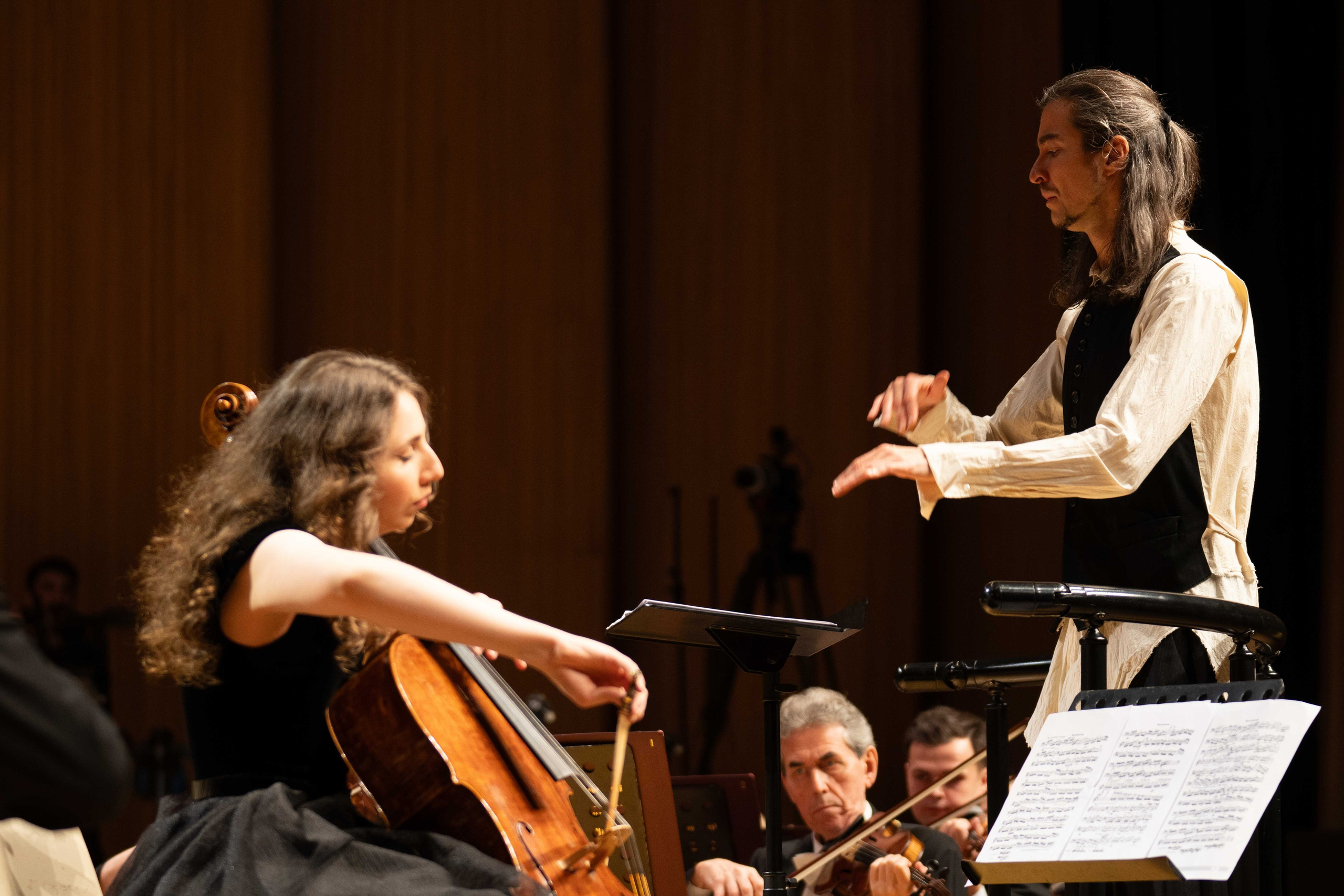 The Tchaikovsky Academic Grand Symphony Orchestra in Baku. Wedding&Event photographer Ismail Rzayev in Baku