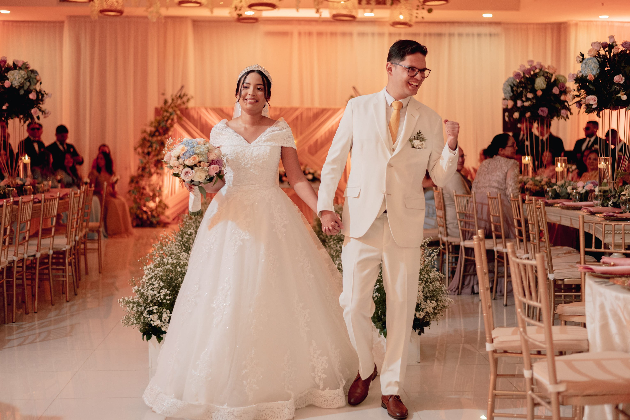 Cesar & Linda Wedding. Fotógrafos de bodas en Barranquilla, Cartagena y Santa Marta | BanderArt