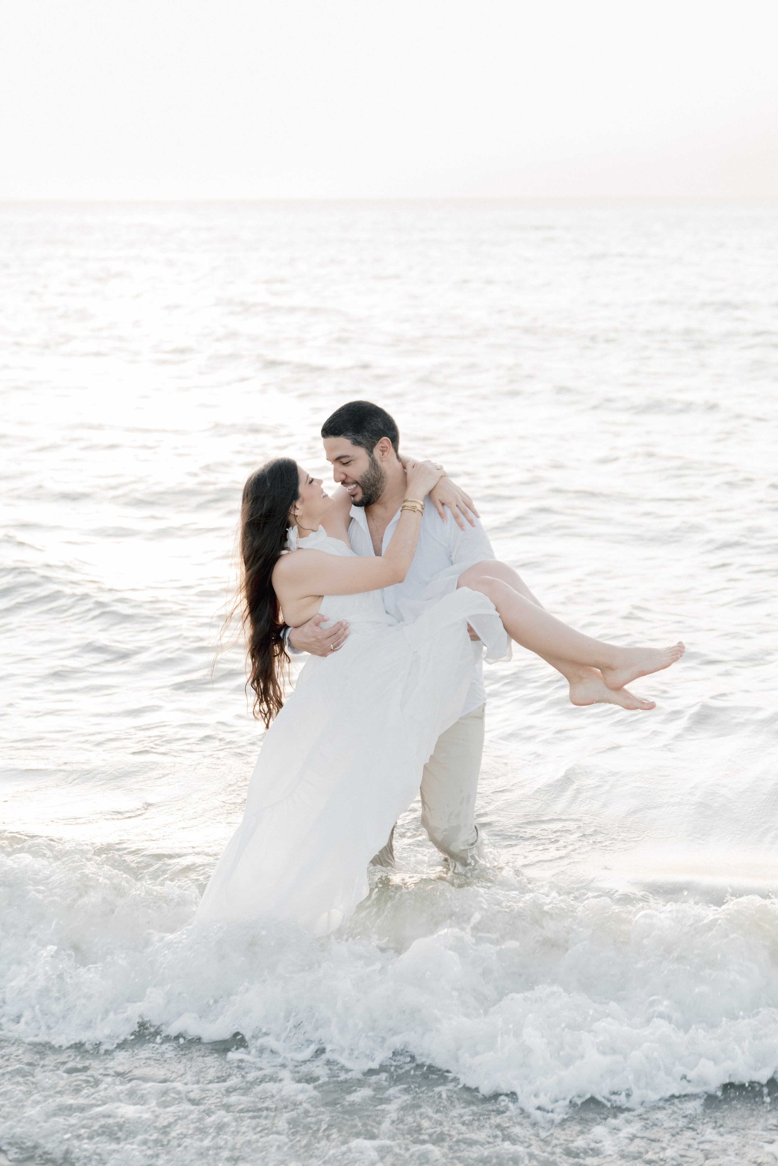 Preboda en playas del atlantico. Fotógrafos de bodas en Barranquilla, Cartagena y Santa Marta | BanderArt