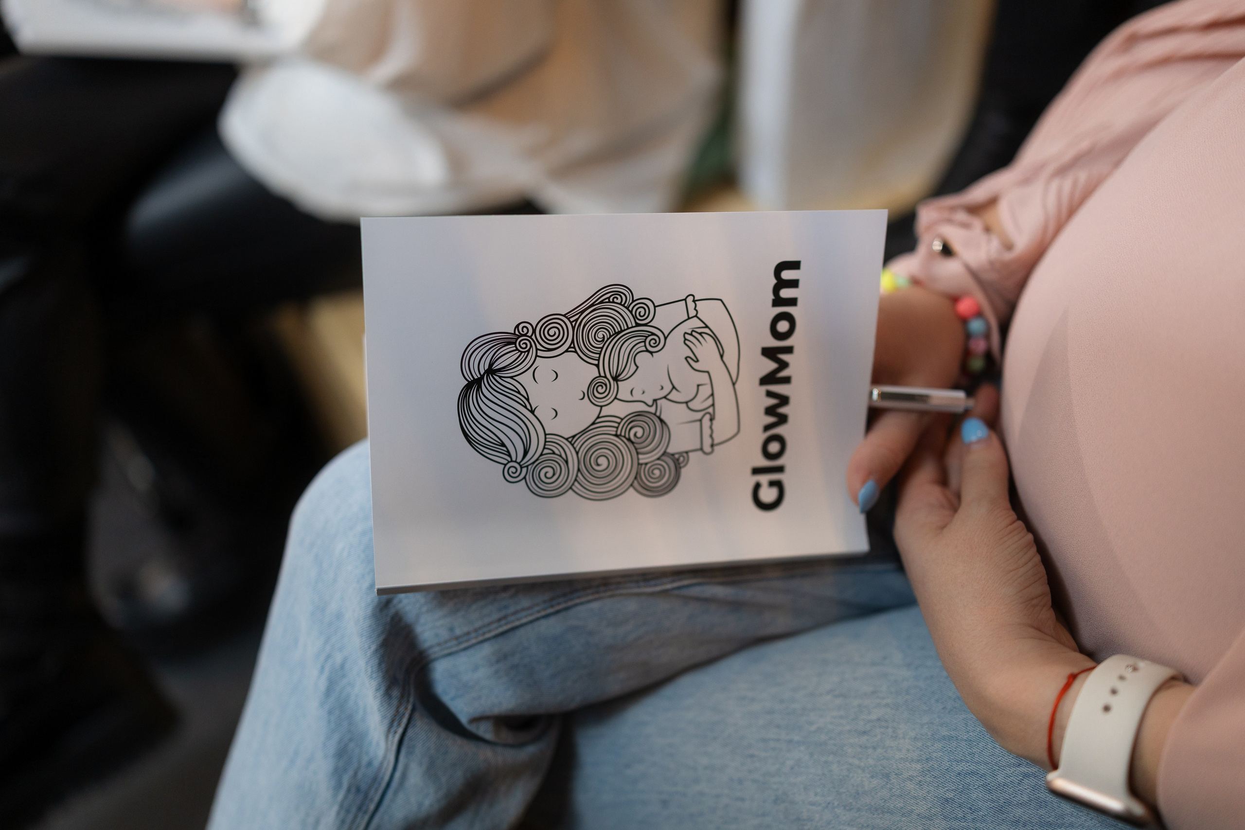 Glo Mom 1. Marius Ciocan