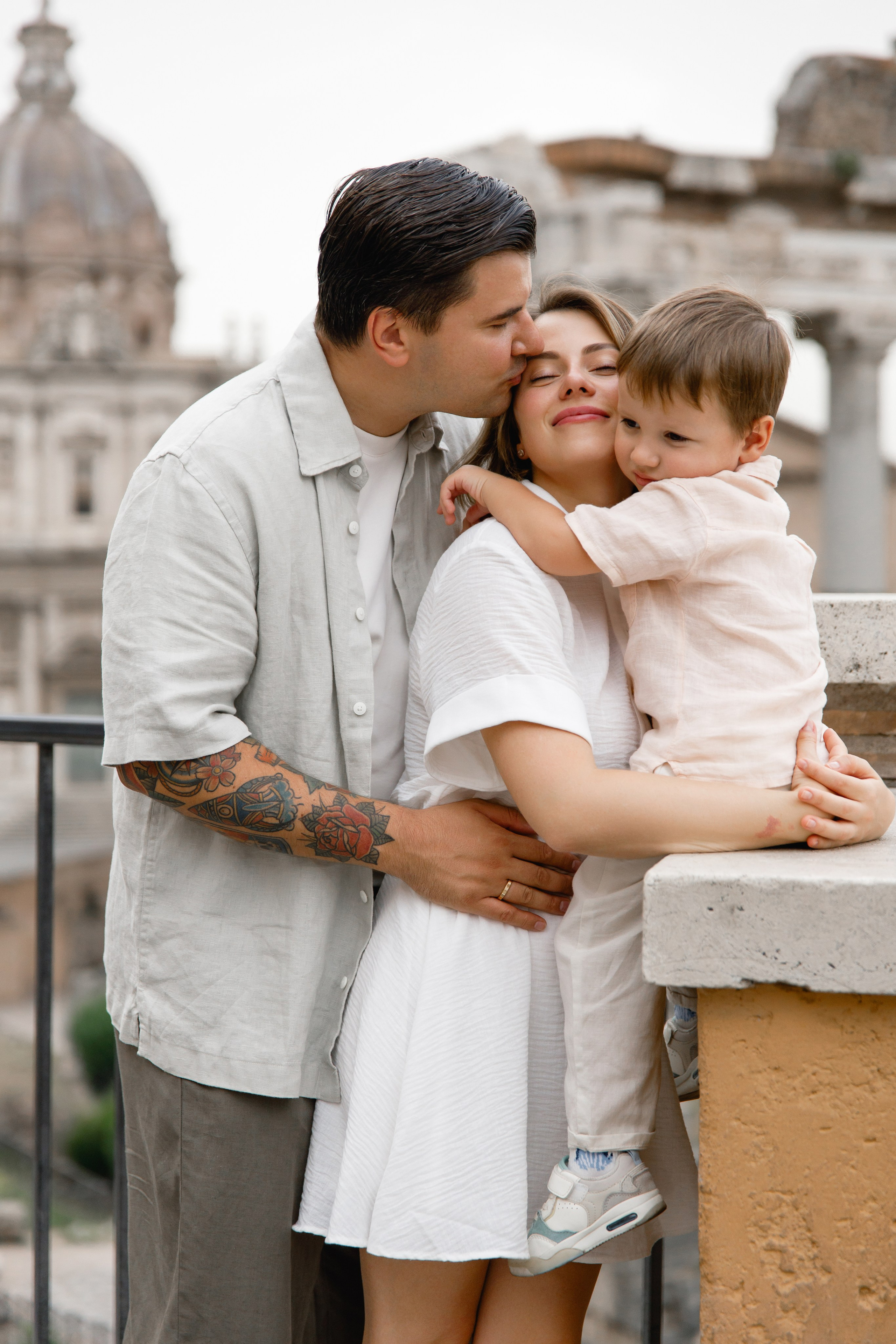 Wedding photographer Italy Rome, Tuscany, Lake Como, Sicily, Puglia. Wedding Photographer Rome Tuscany Como Sicily Puglia Amalfy Italy- Oksana Savenchuk