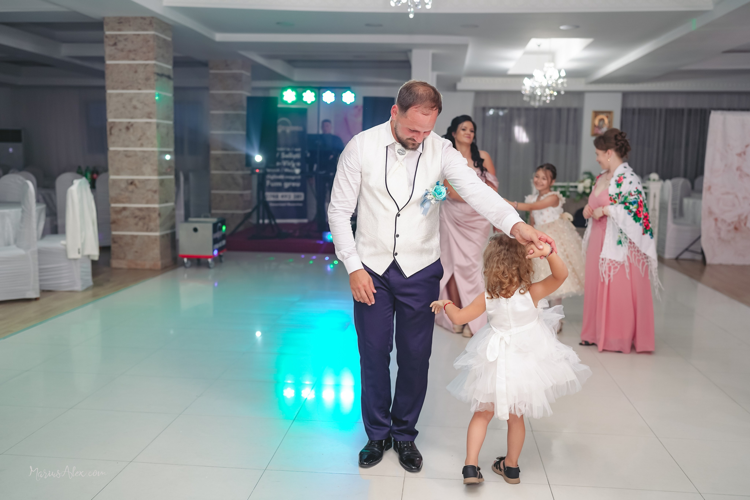 Maria & Nicolae. Marius Alex fotograf de eveniment si studio din Suceava