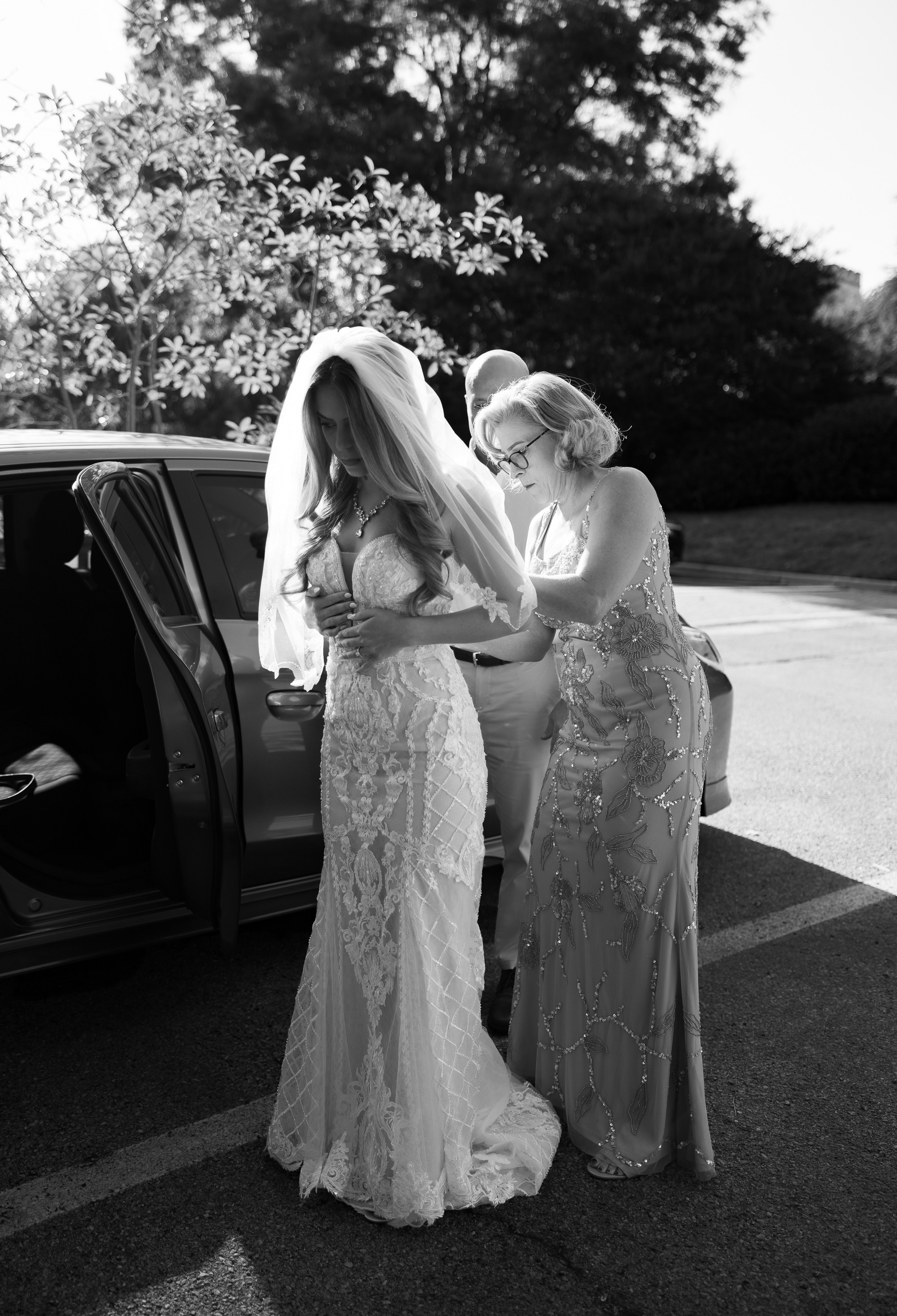 Nina and Arjun. Intimate Elopement in Washington DC. Photographer Anastasia Nagibina