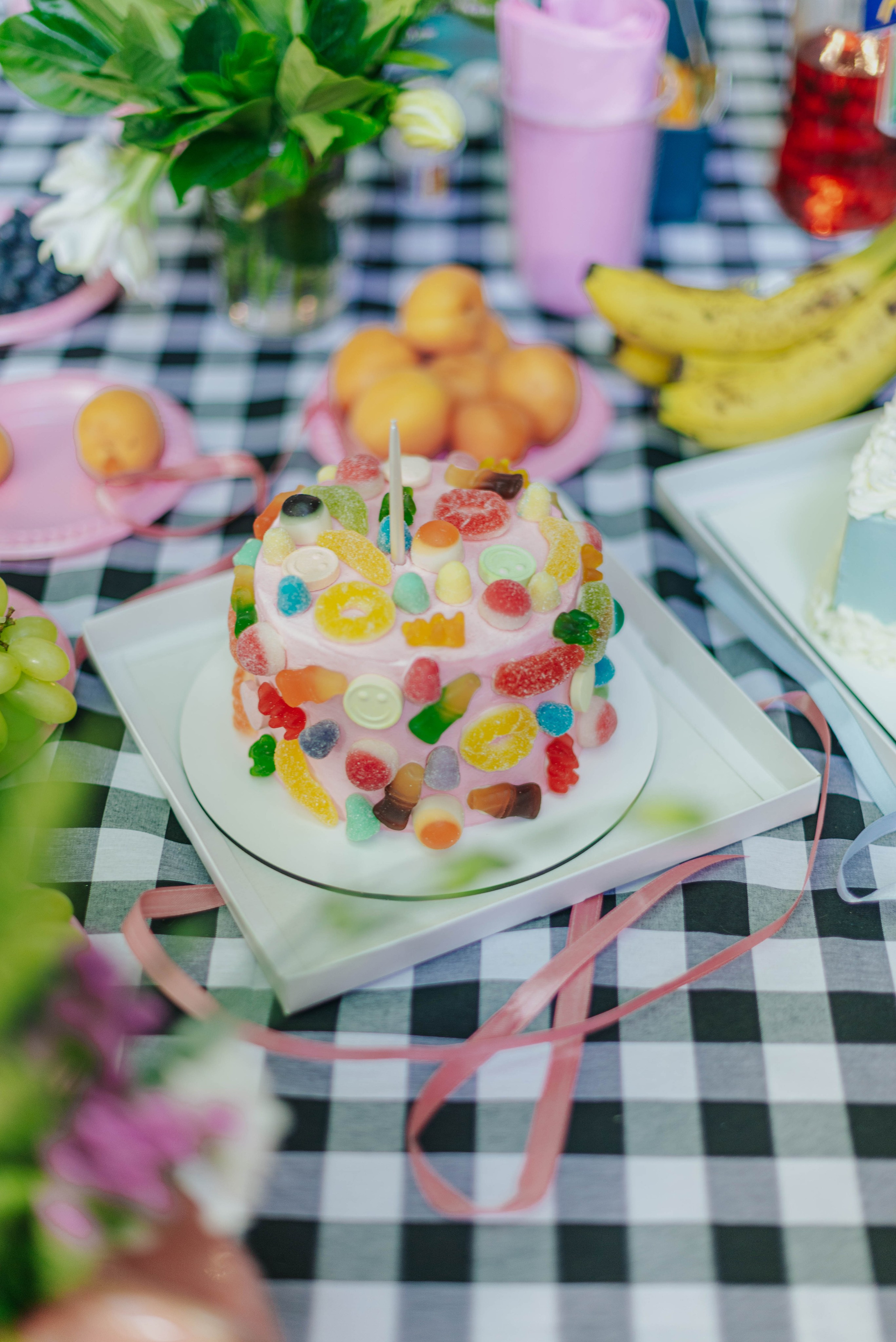 Opening ST CASA. Photographer @elmirkami in the city of Buenos Aires