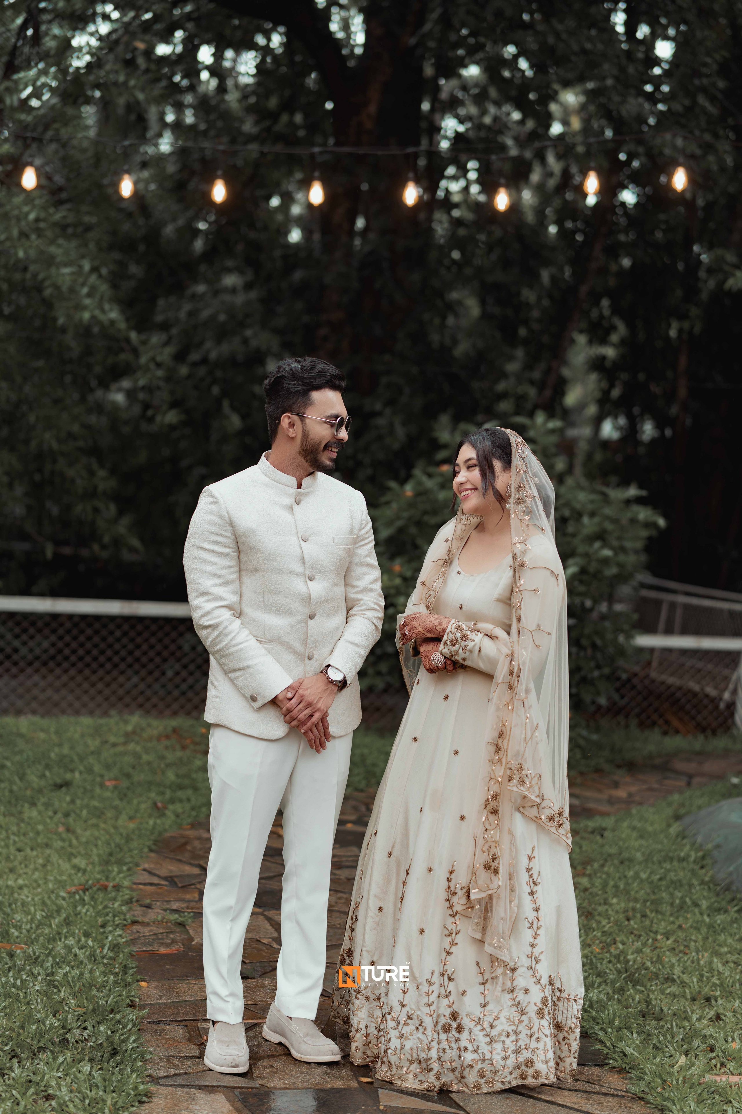 PHOTOS. NTURE WEDDING