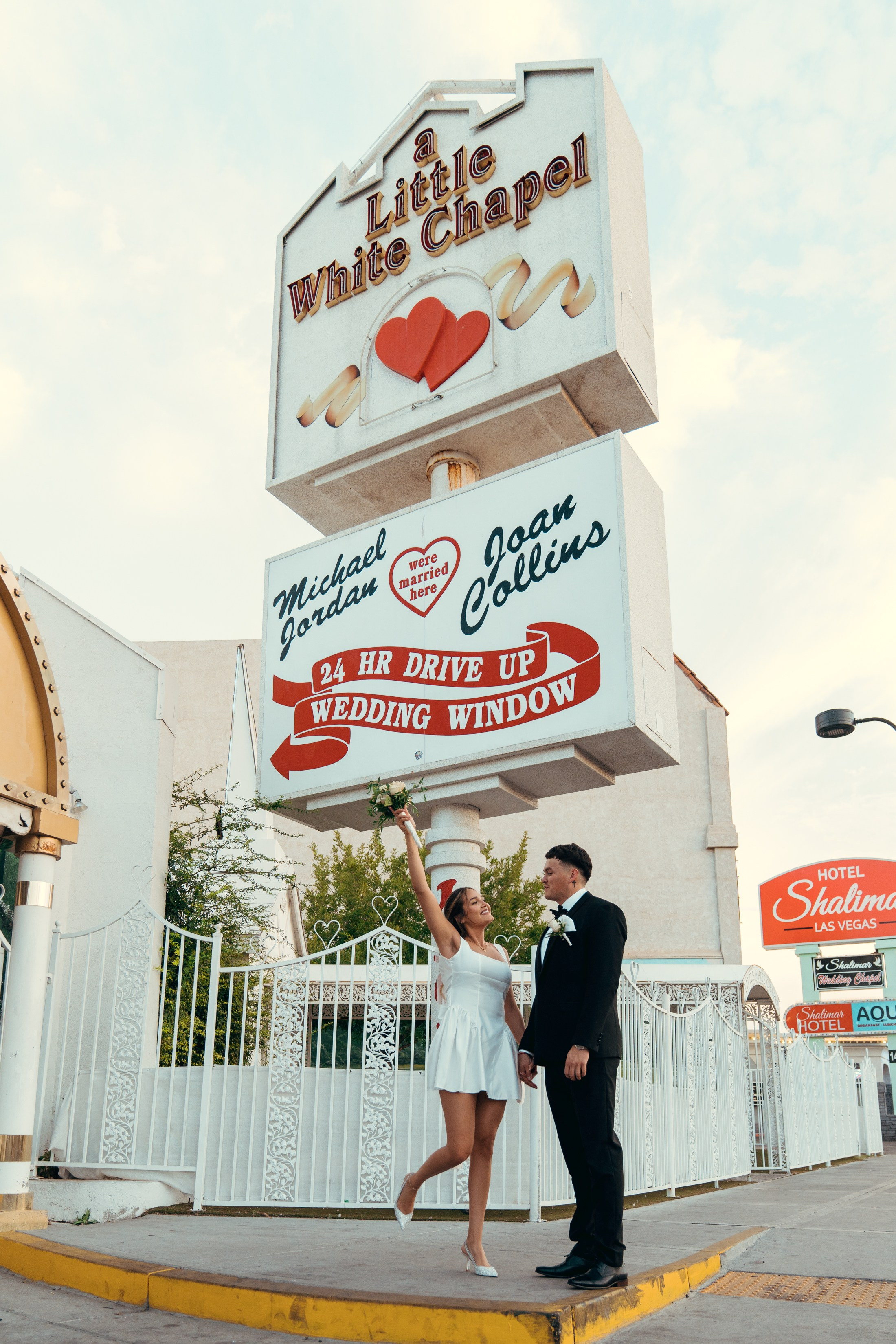 Valeria&Jonhattan. Wedding & elopement photographer Viktoriya Kravtsov. Las Vegas