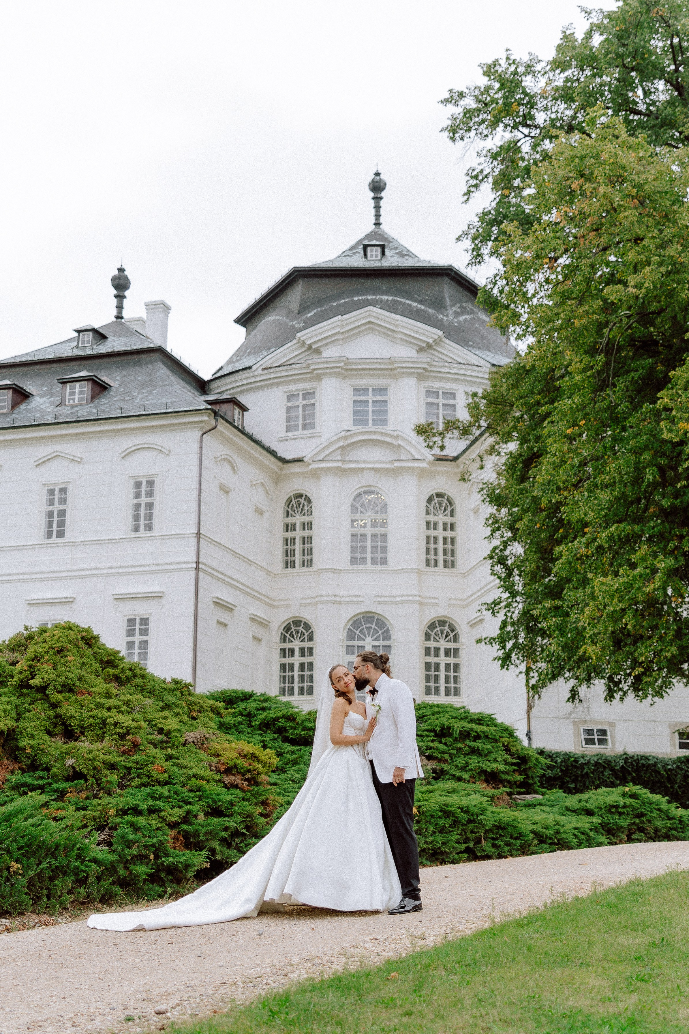 Wedding at Chateau Karlova Koruna